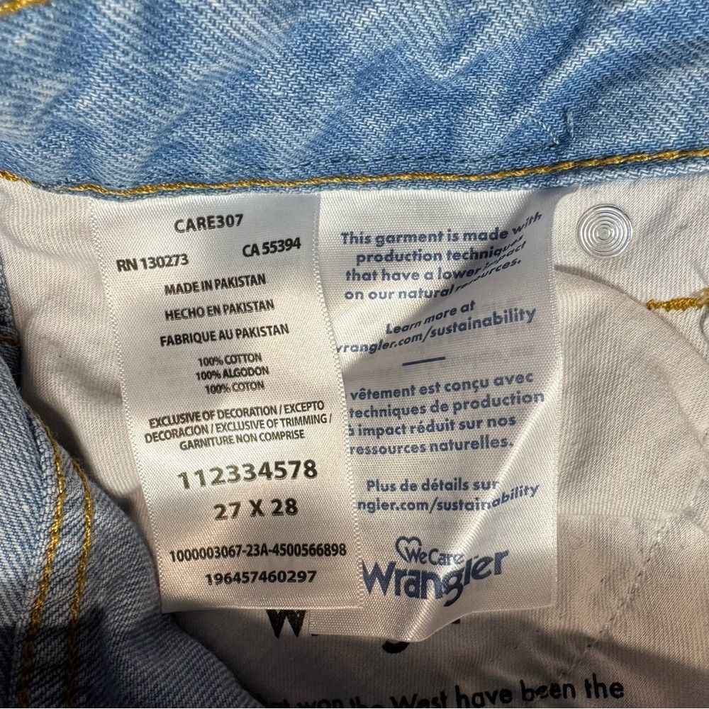 Wrangler NWT New Wrangler Wild West High Rise Straight Destructed Je Size 27" / US 4 / IT 40 - 5 Thumbnail