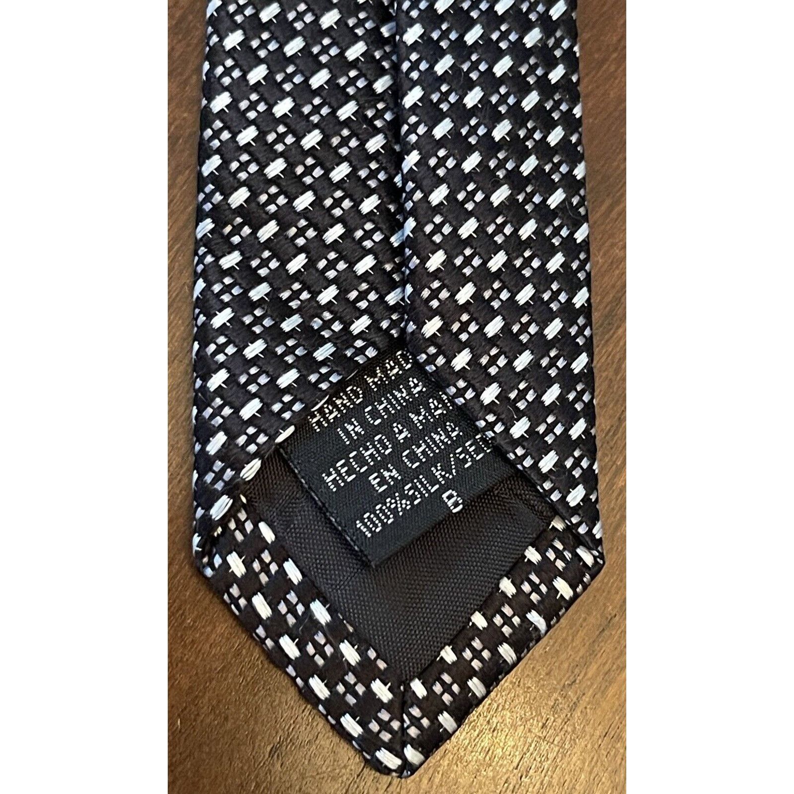 Geoffrey Beene Geoffrey Beene Black Hand Made 100% Silk Made In China Size ONE SIZE - 7 Thumbnail