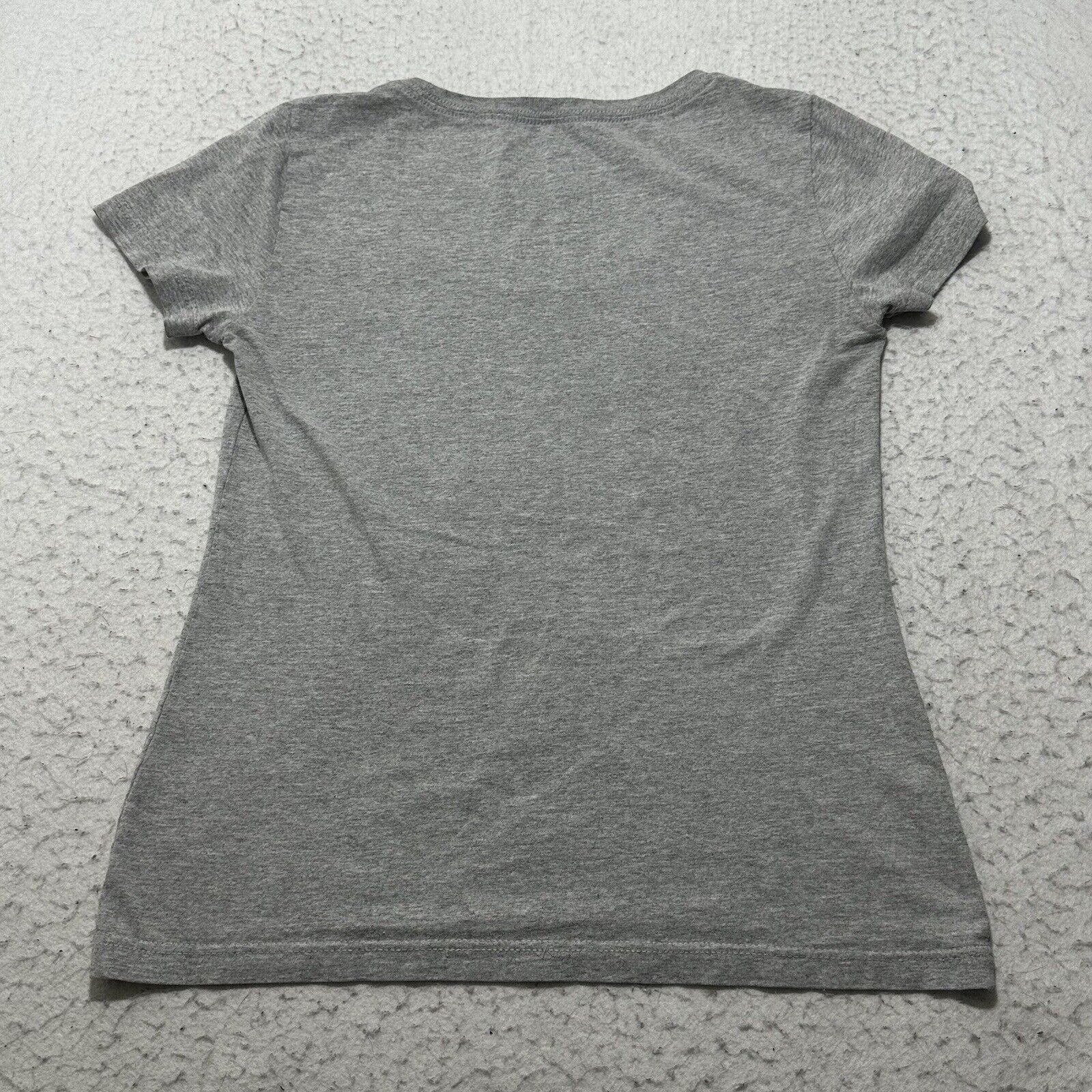 Disney Disney Small Mickey Minnie Mouse Gray Graphic T Shirt Size S / US 4 / IT 40 - 11 Thumbnail