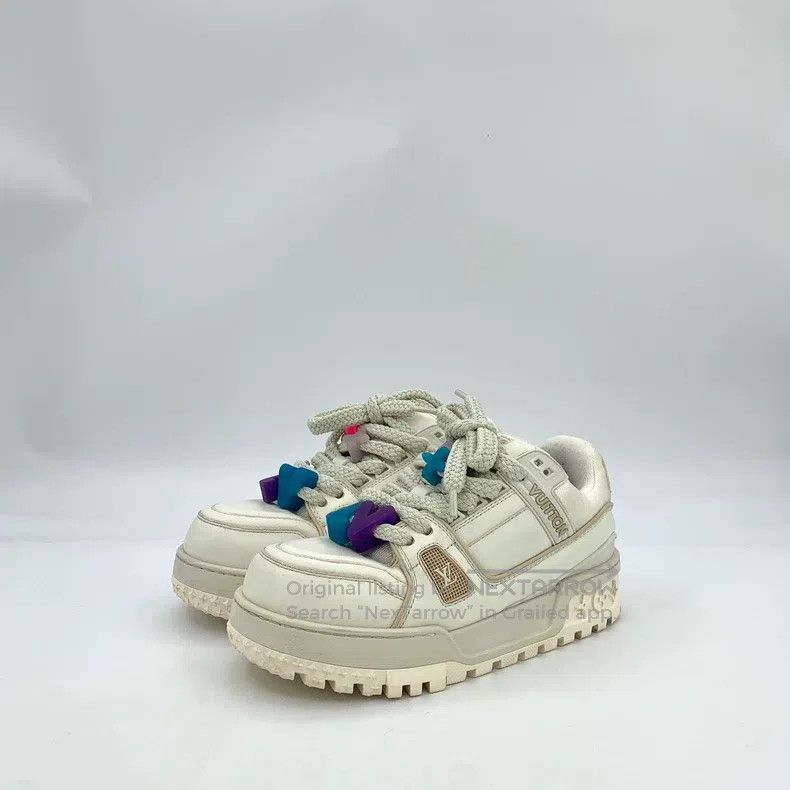 Louis Vuitton Louis Vuitton Trainer Maxi white lace-up platform sneaker Size US 5 / EU 37 - 1 Thumbnail