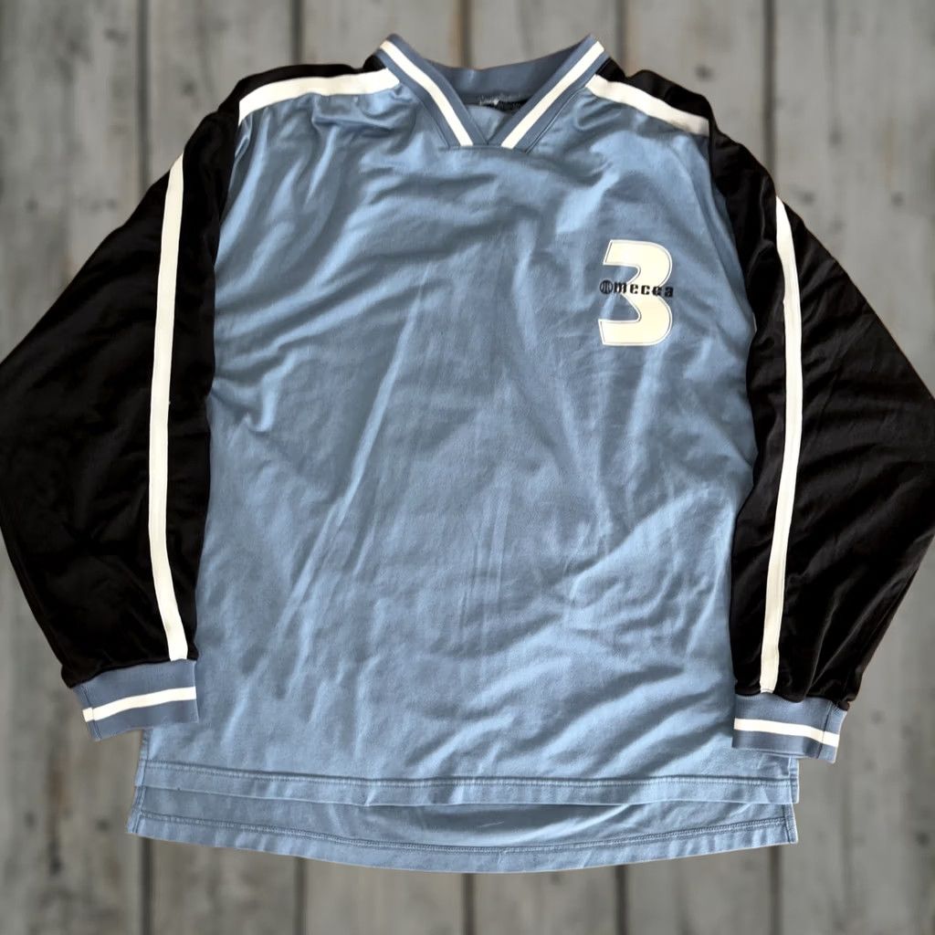 Vintage VINTAGE Mecca USA Jersey Shirt Men XL Black Blue V-Neck Short Sleeve 1990s USA Theme Shirt Mens XL Blue V Neck Short Sleeve Size US XL / EU 56 / 4 - 1 Thumbnail