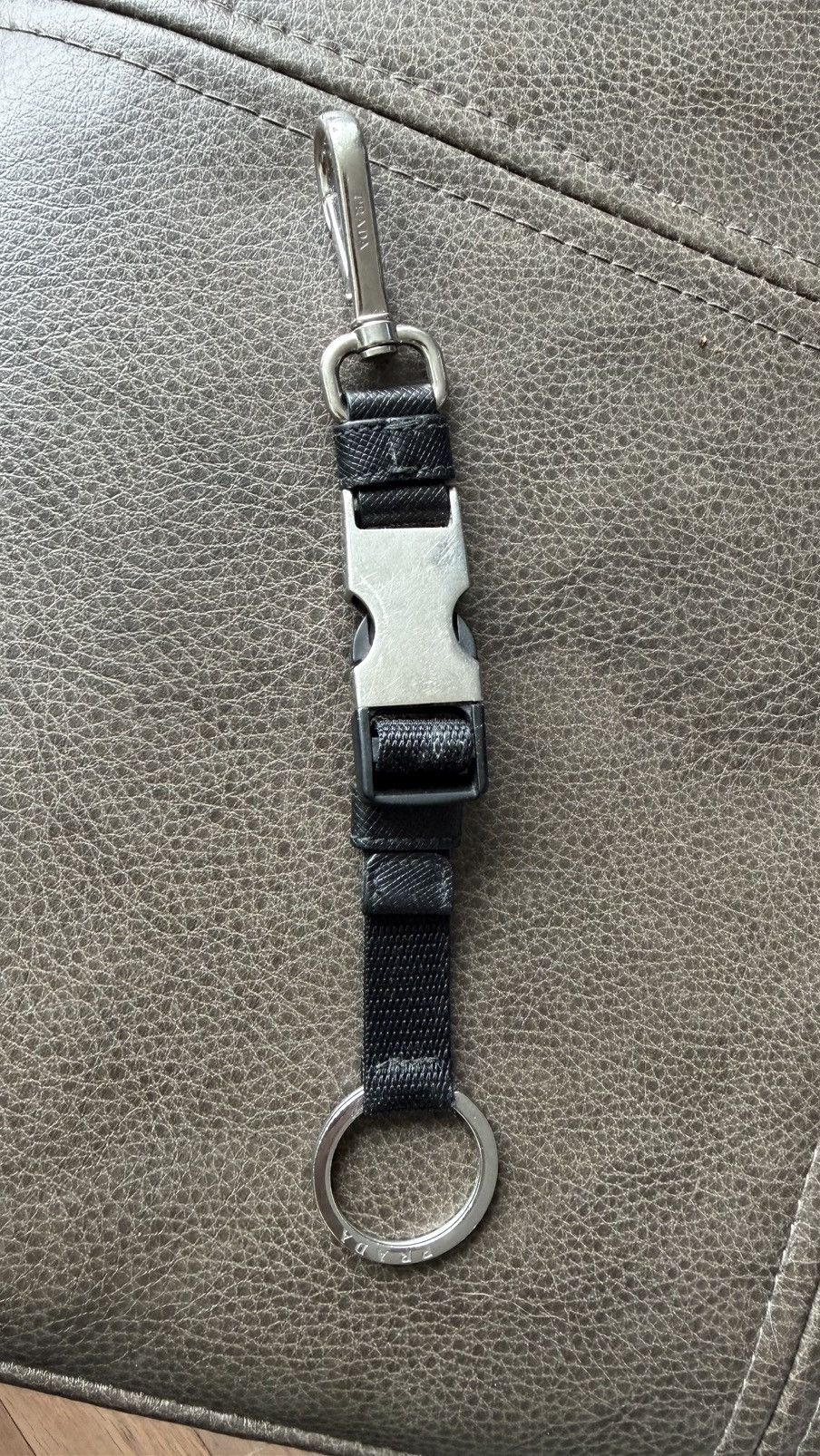 Prada Prada keychain Size ONE SIZE - 3 Thumbnail