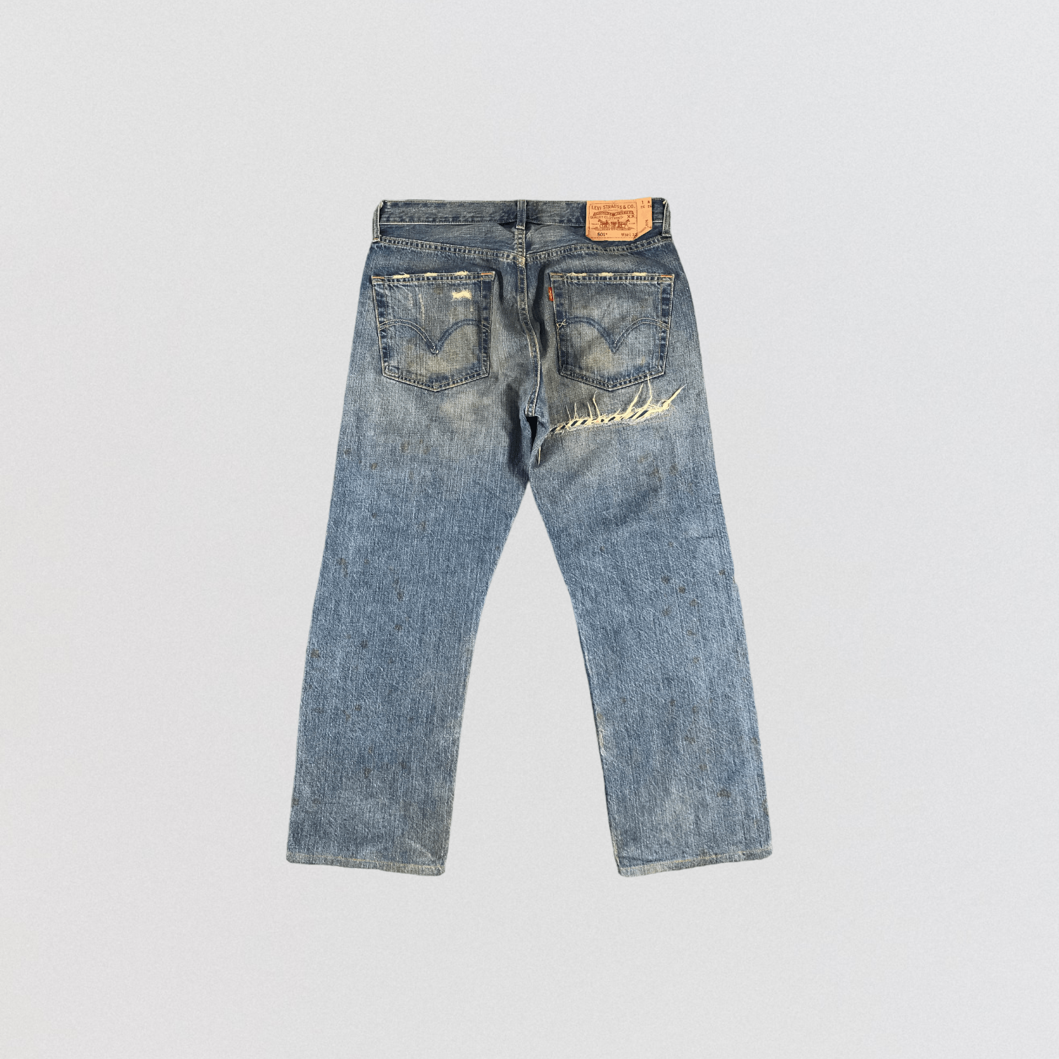 Levi's × Vintage Vintage 90s Distress Levis 501 Jeans-JM894 Size US 33 - 2 Thumbnail