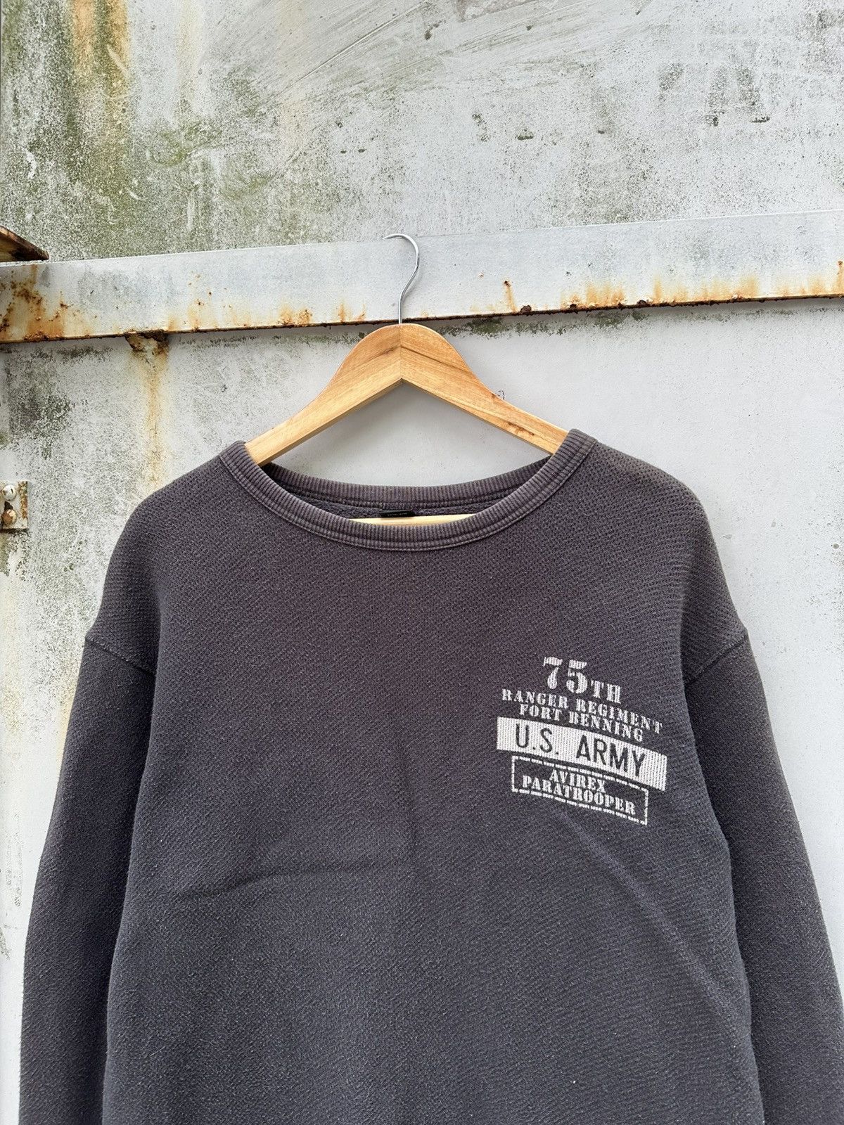 Avirex 🪖Vintage Faded Avirex Paratrooper Sweater Size US L / EU 52-54 / 3 - 7 Thumbnail