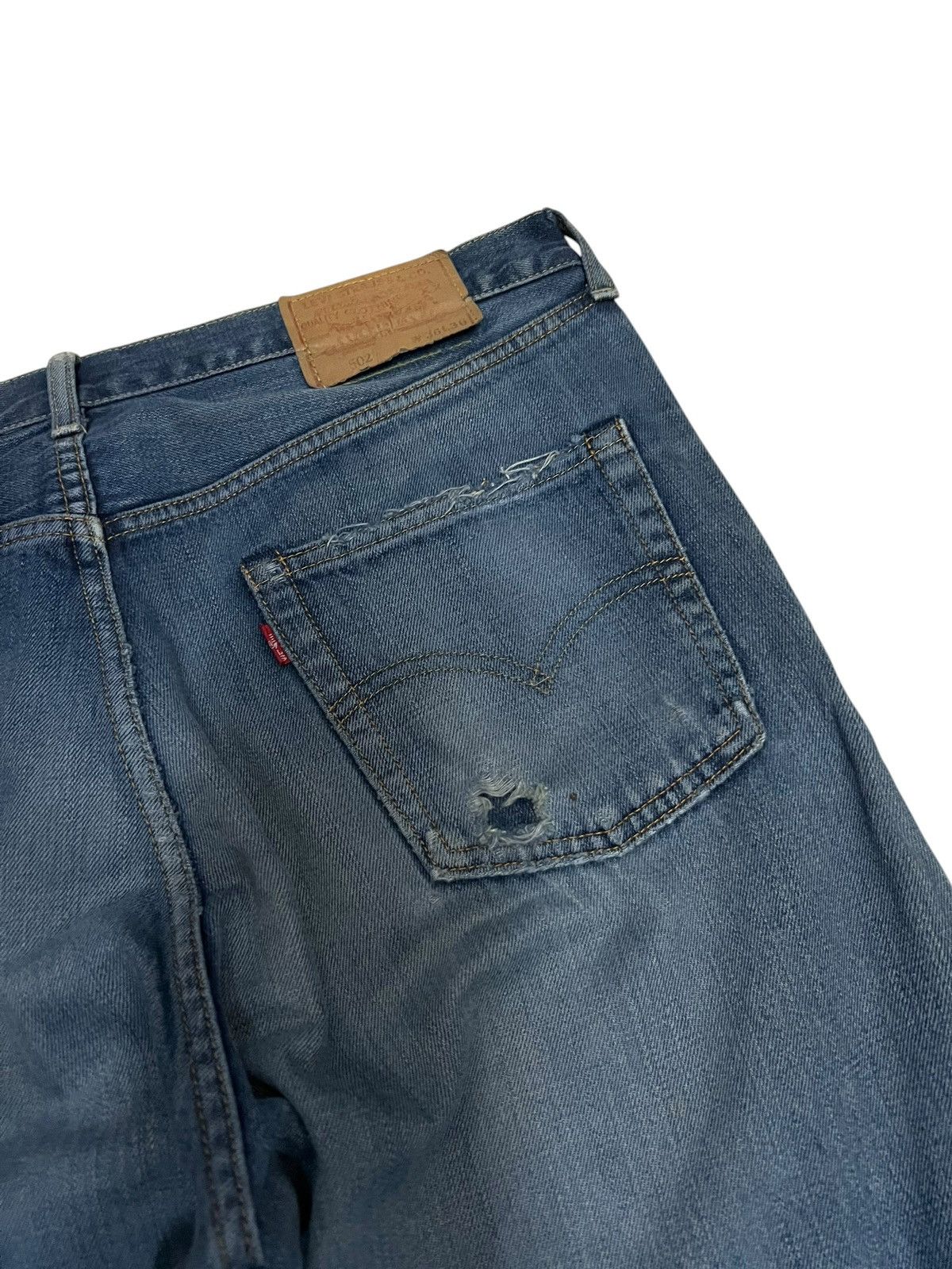 Levi's 90’s Levis 502 Big E Selvedge Distress Jean Size US 36 / EU 52 - 15 Thumbnail