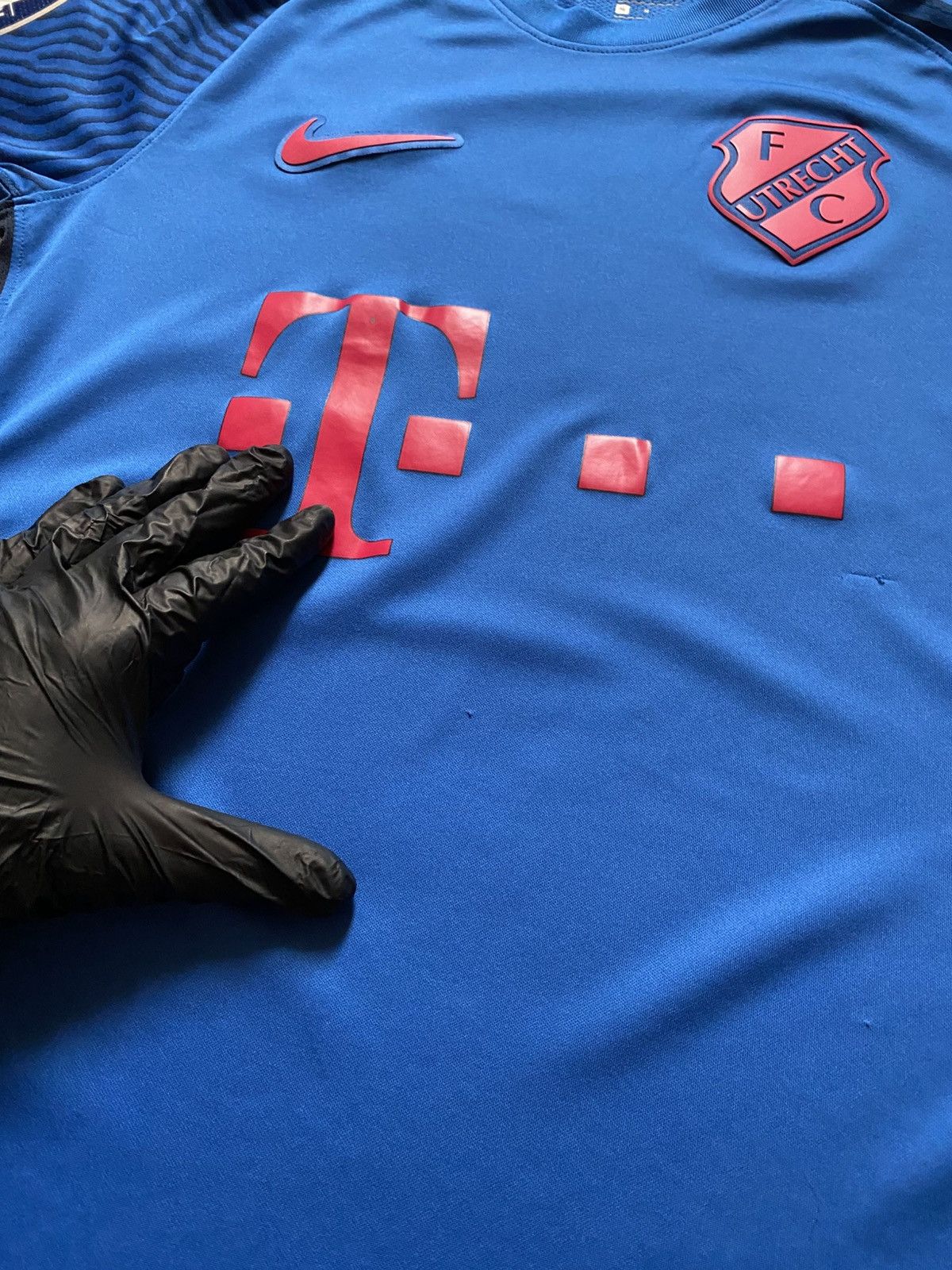 Nike Nike FC Utrecht 2020/21 away soccer football jersey Size US M / EU 48-50 / 2 - 11 Thumbnail