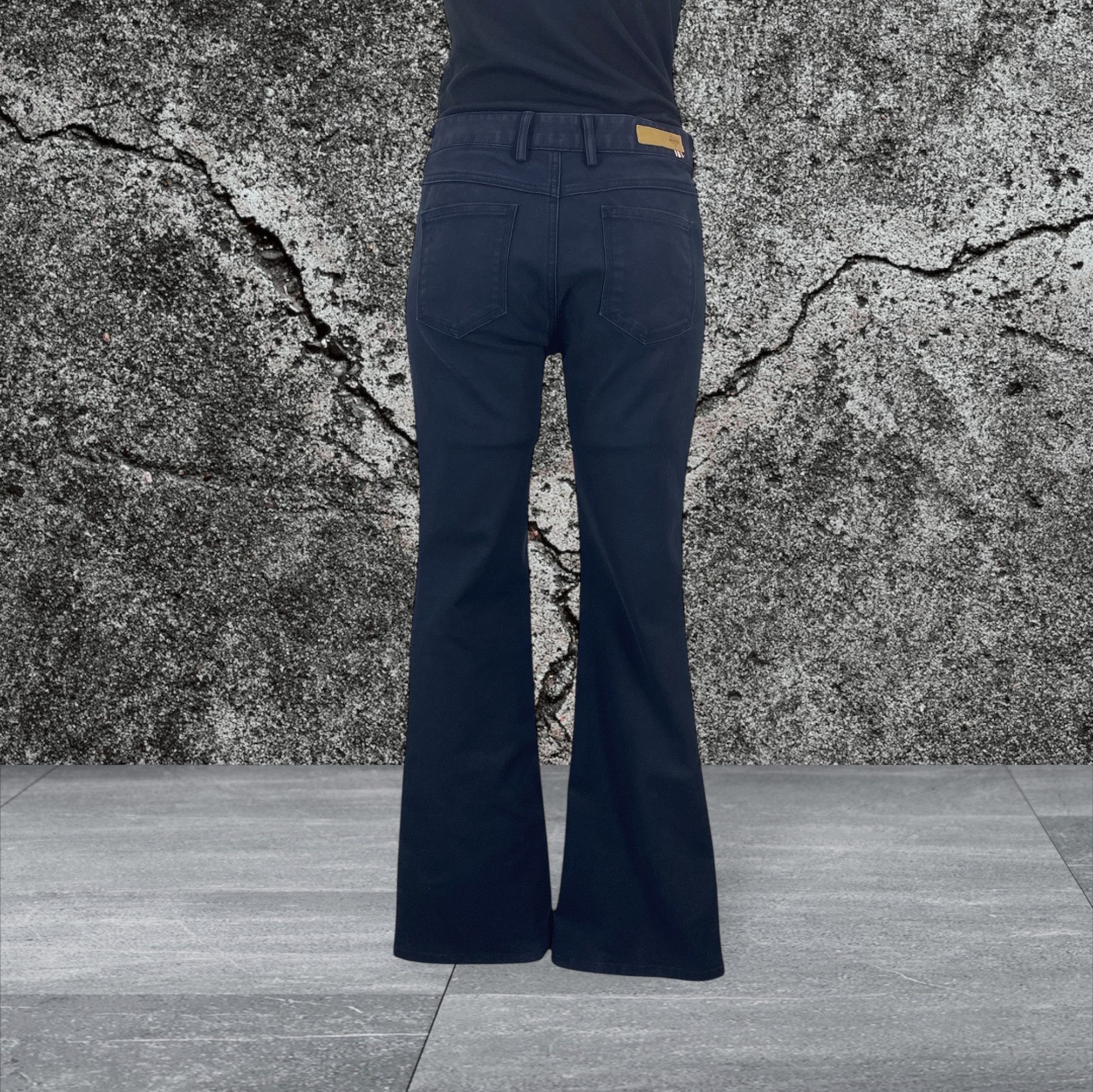 Japanese Brand Low Rise Flare Brand Boot Cut Women Pants Size 24" / US 00 / IT 34 - 1 Thumbnail