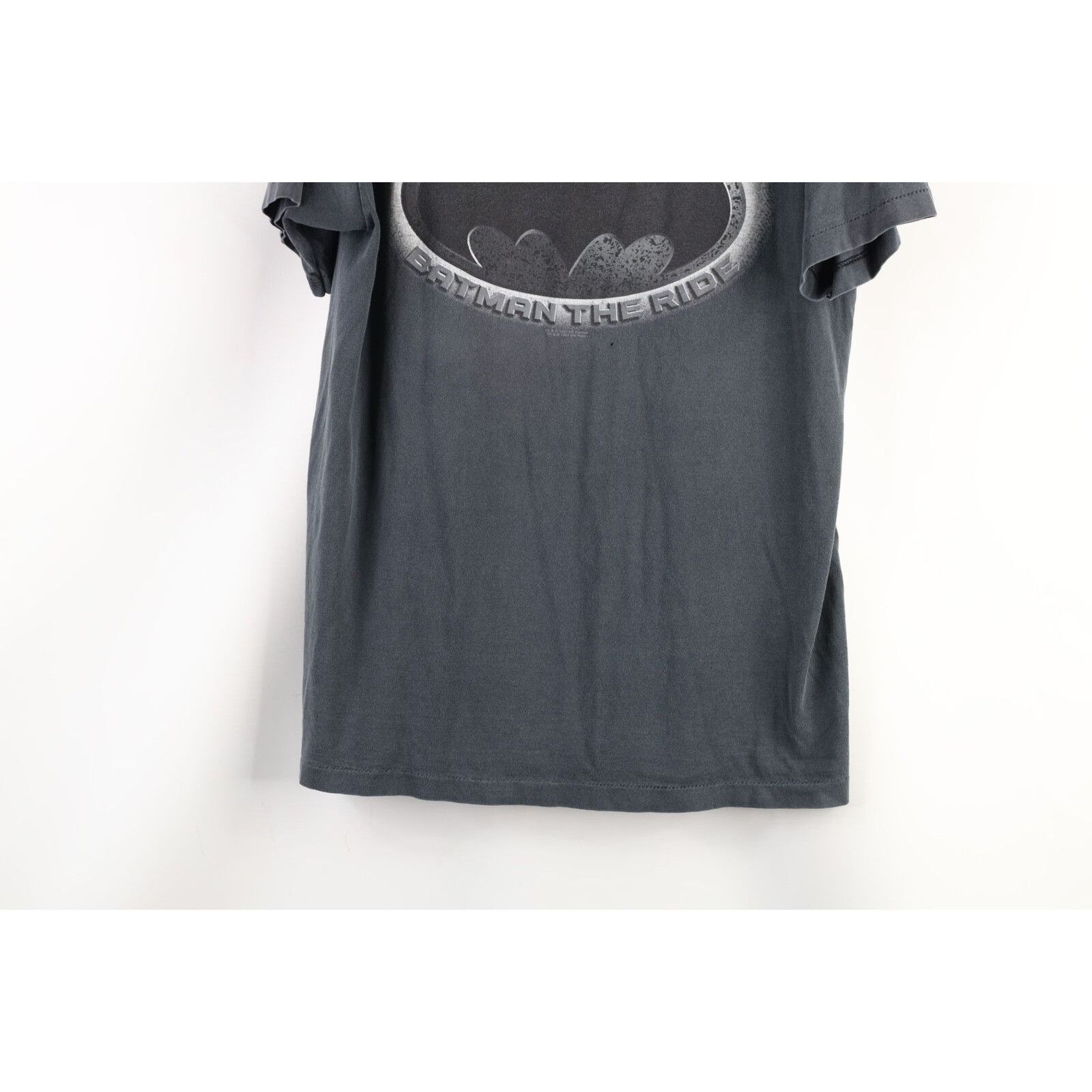 Vintage Vintage 90s Distressed Six Flags Batman The Ride T-Shirt Size US L / EU 52-54 / 3 - 3 Thumbnail