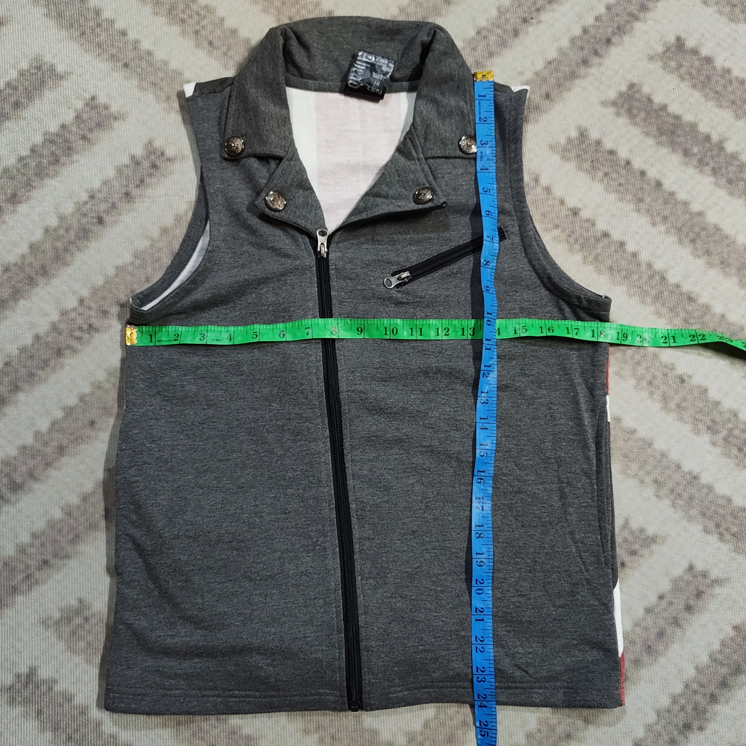 Japanese Brand Y2K Punk Style Asymmetrical Zip Vest Size US XS / EU 42 / 0 - 8 Thumbnail