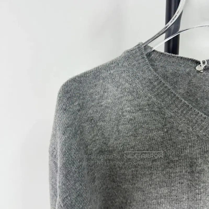 Miu Miu Miu Miu Gray Wool Cropped Sweater . Size L / US 10 / IT 46 - 3 Thumbnail