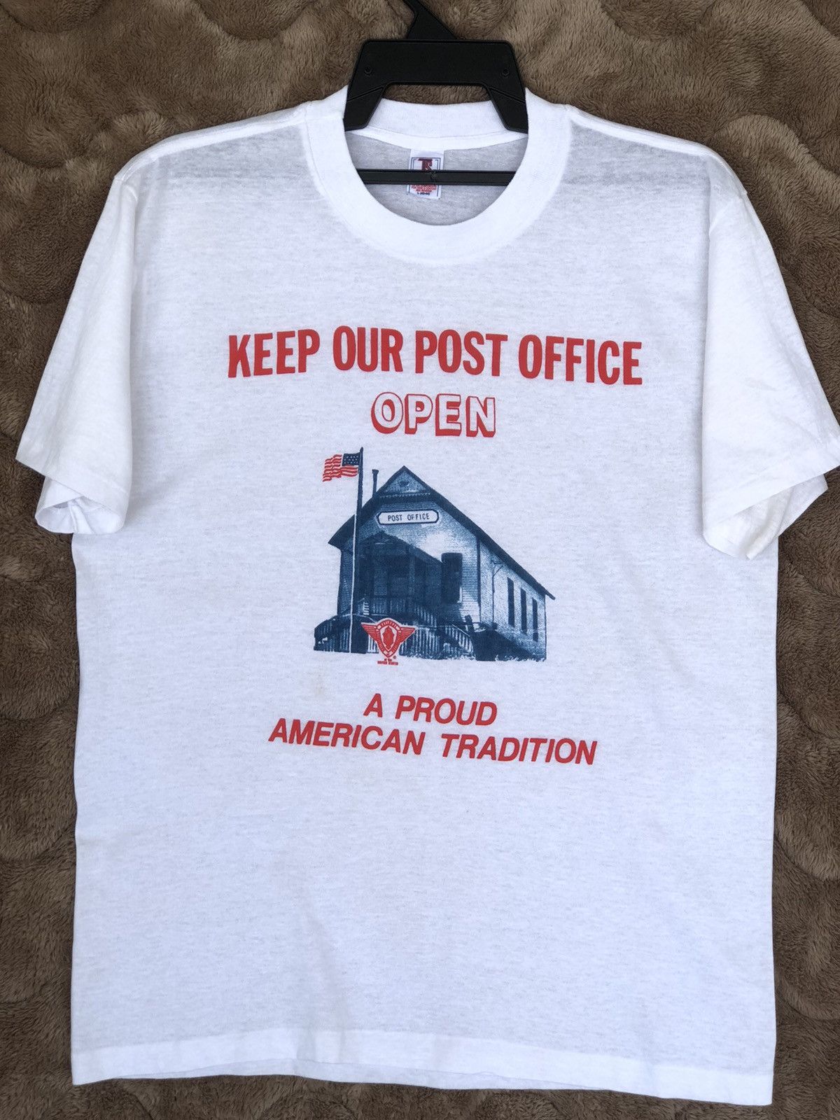 Arts & Science Vintage 80s American Post Office Paperthin Tee Size US L / EU 52-54 / 3 - 1 Thumbnail