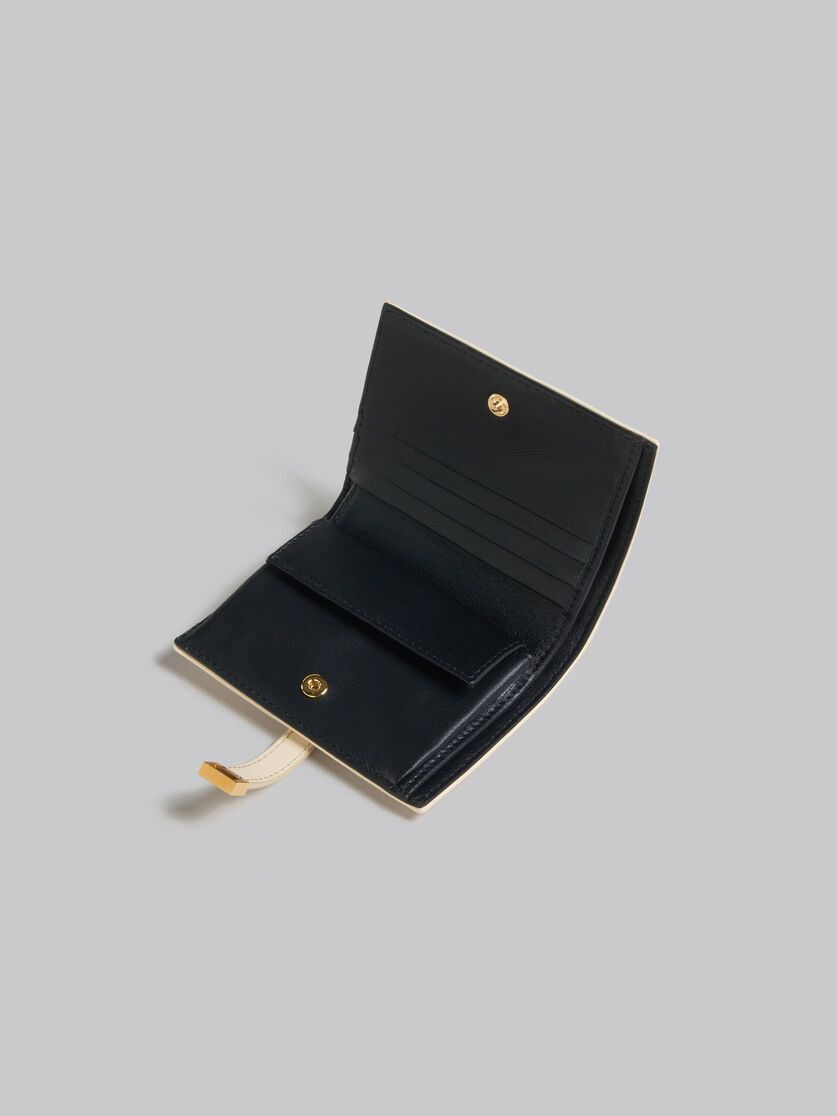 Marni o1srvl11e0624 Size: OS / Wallets in Ivory White Size ONE SIZE - 5 Thumbnail