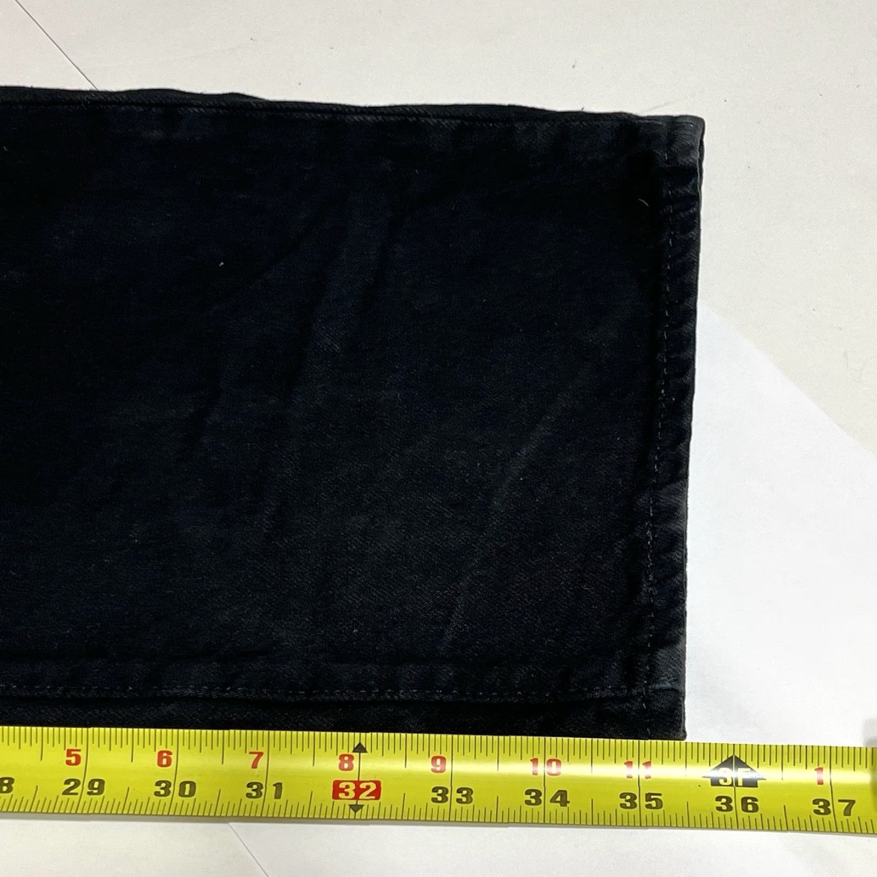 Levi's Levi's 501 Jeans Mens 36x36 Black Denim Button Fly Straight Regular Rise High 5-Pocket Style City Classic Modern Vintage Size US 36 / EU 52 - 6 Thumbnail