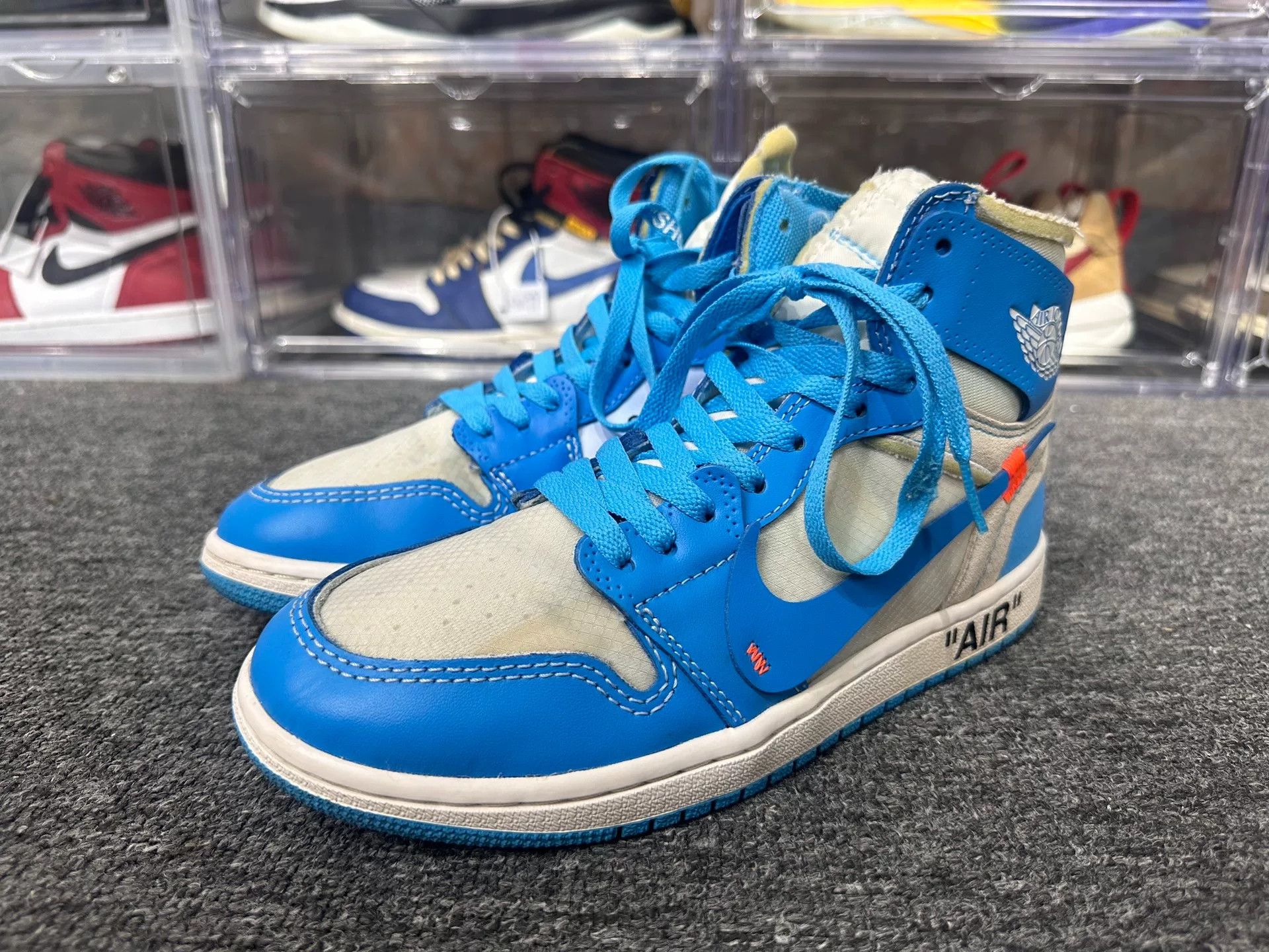 Nike Nike AIR JORDAN Blue Lowtop Sneakers 7 Men Size US 7 / EU 40 - 1 Thumbnail