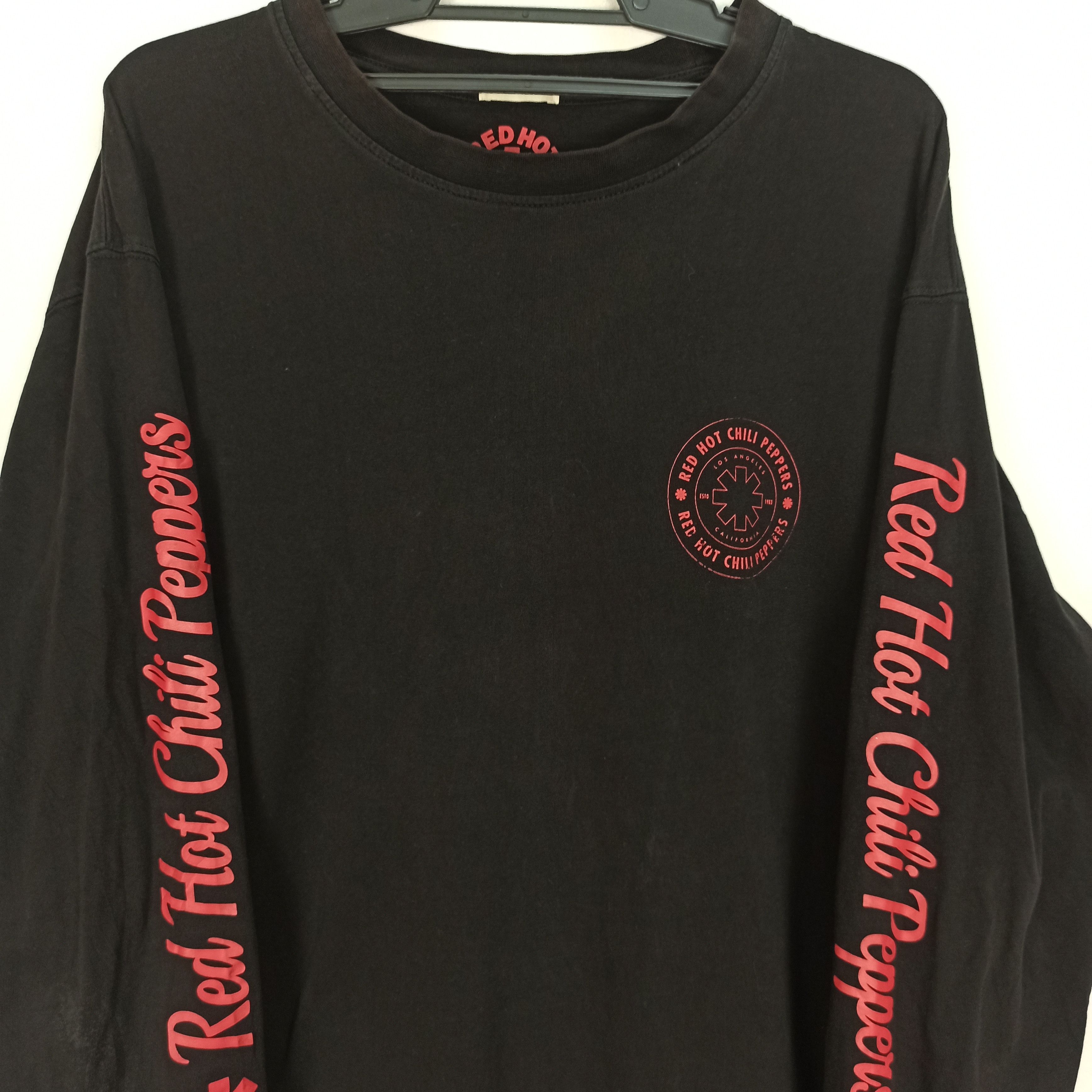 Band Tees Rare Red Hot Chili Peppers Long Sleeve Tshirt Size US XL / EU 56 / 4 - 2 Thumbnail