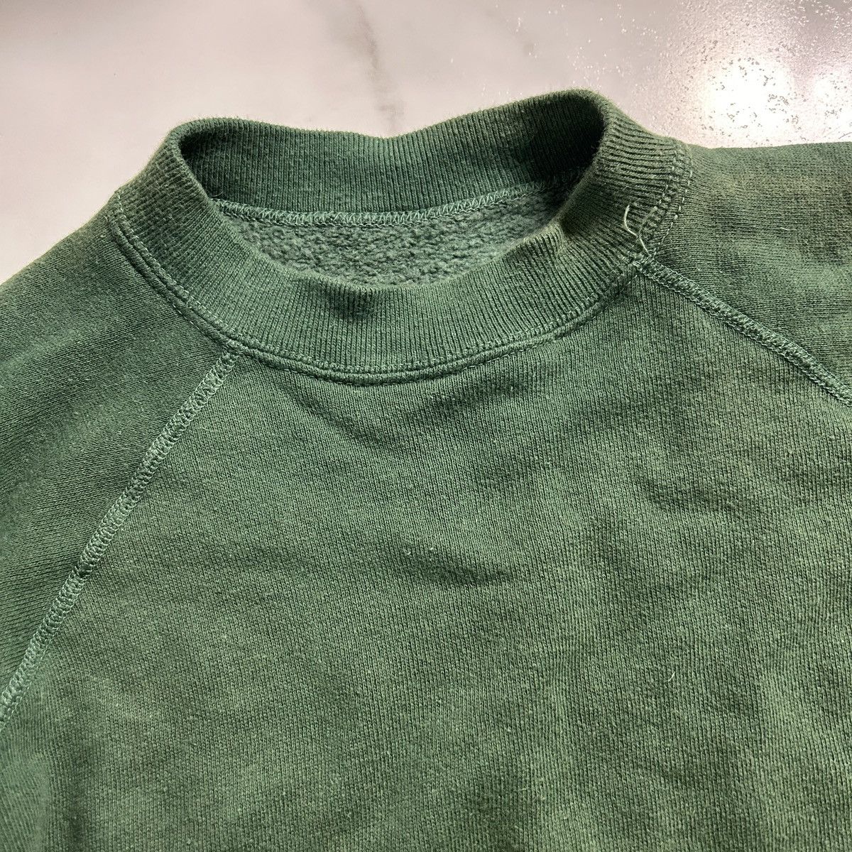 Vintage Vintage Blank Green Crewneck Sweatshirt Size US L / EU 52-54 / 3 - 3 Thumbnail
