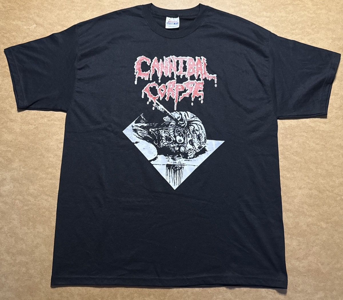 Hanes Vintage Cannibal Corpse Tee XL — Hanes Heavyweight Size US XL / EU 56 / 4 - 1 Thumbnail