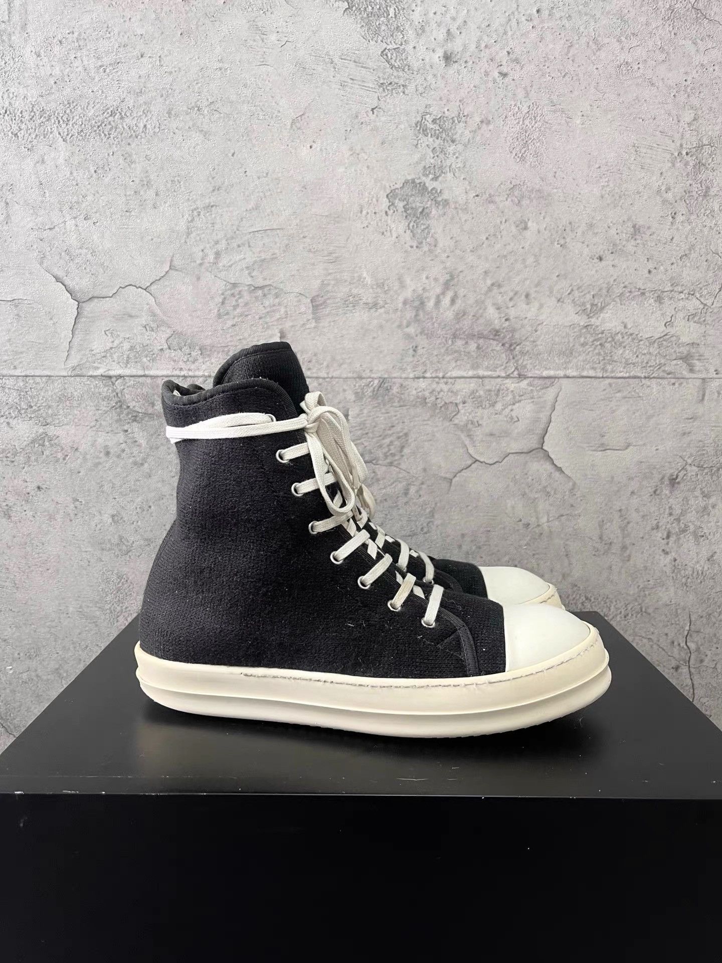 Rick Owens Rick Owens DRKSHDW Wool Big Converse K34 Size US 8.5 / EU 41-42 - 2 Thumbnail