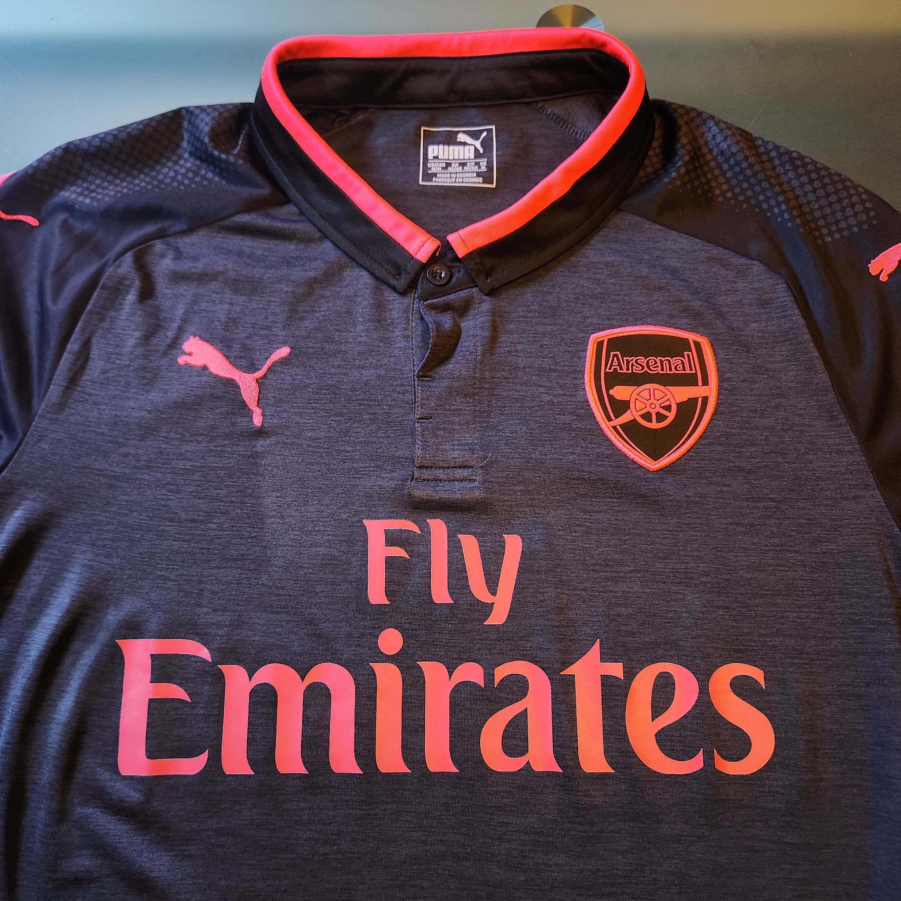 Puma Authentic Arsenal XHAKA 2017-2018 17/18 3rd Third Jersey Size US M / EU 48-50 / 2 - 5 Thumbnail