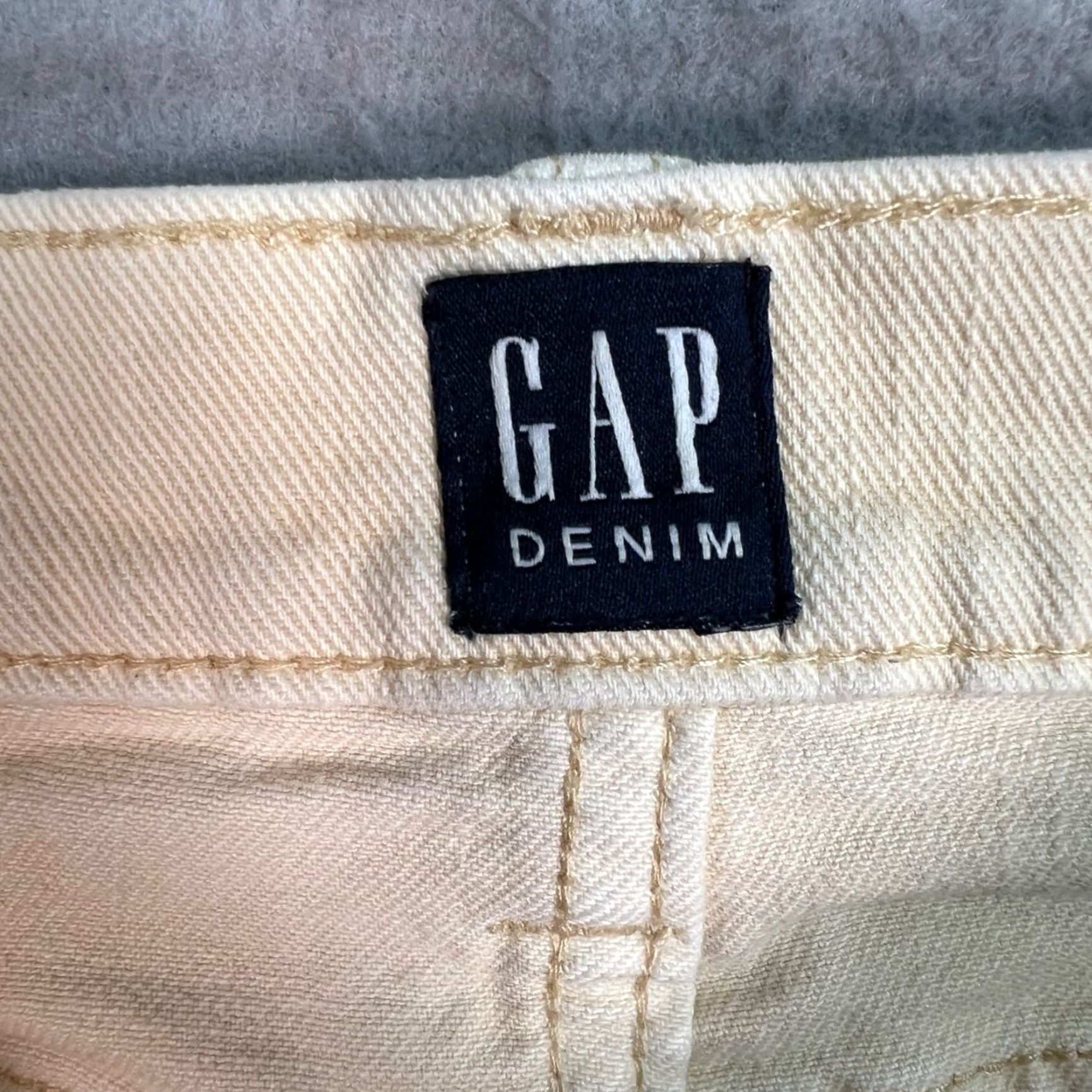 Gap Gap Denim Jeans Womens Size 25 Cream True Skinny Stretchy Casual Pants Size 26" / US 2 / IT 38 - 3 Thumbnail