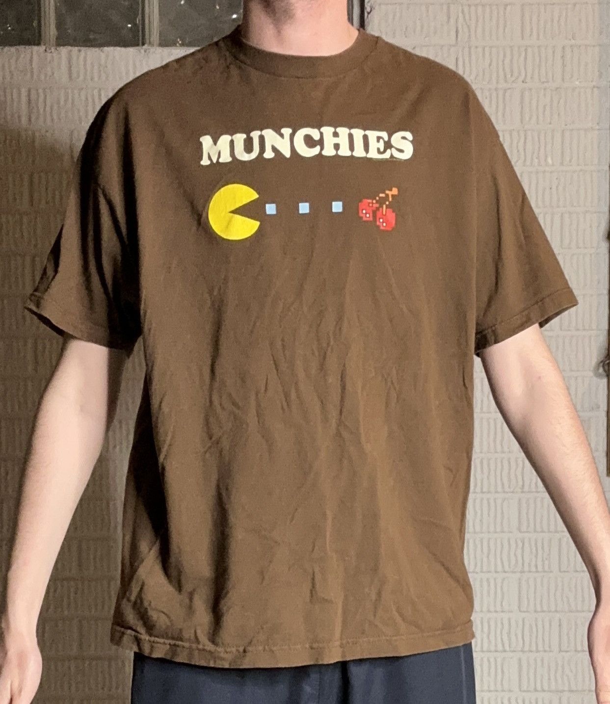 Vintage Y2K 2000s Pac-Man Promotional “Munchies” T Shirt Size US XL / EU 56 / 4 - 1 Thumbnail
