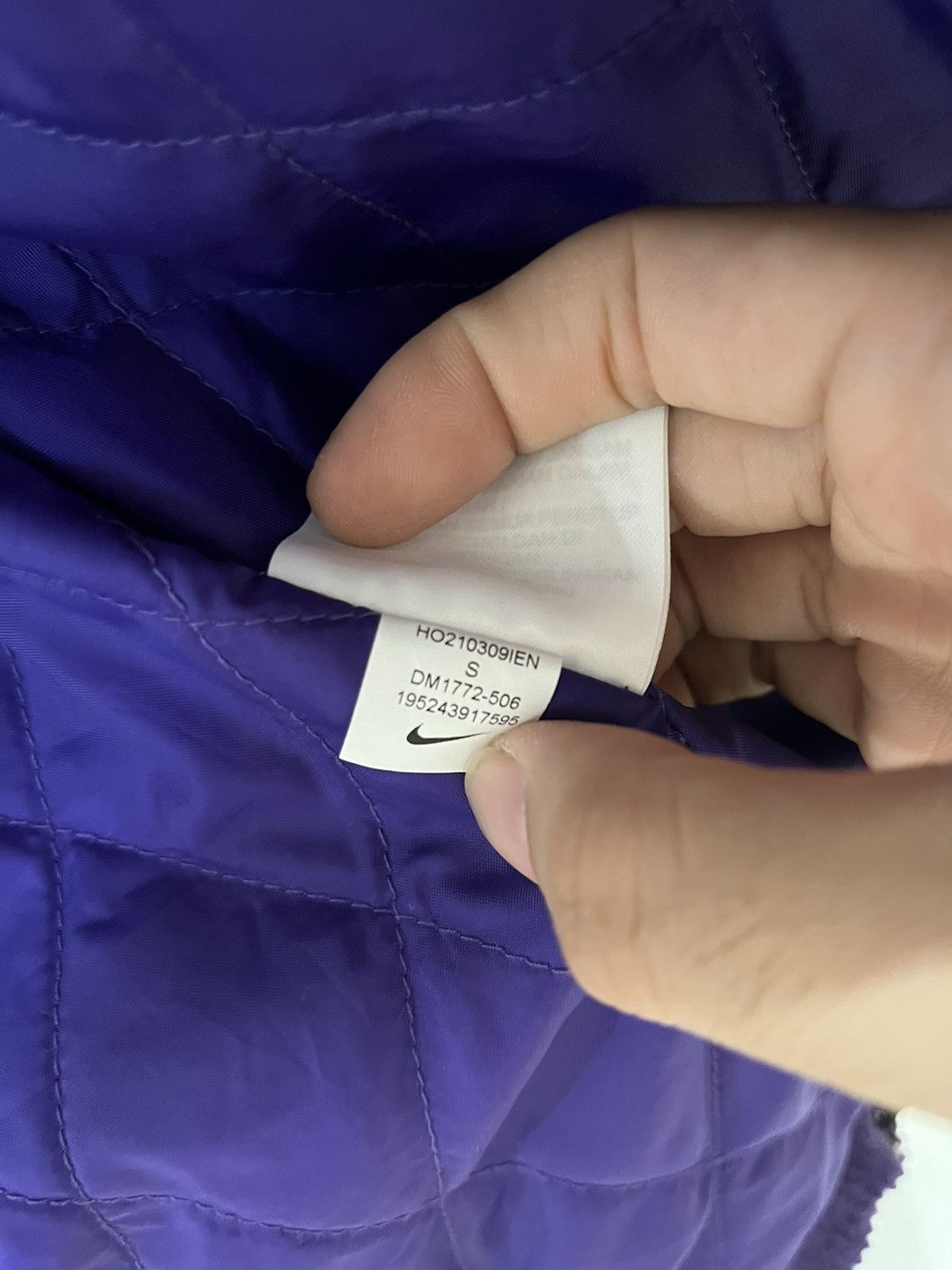 Supreme supreme nike arc corduroy hooded jacket purple 22ss Size US S / EU 44-46 / 1 - 6 Thumbnail