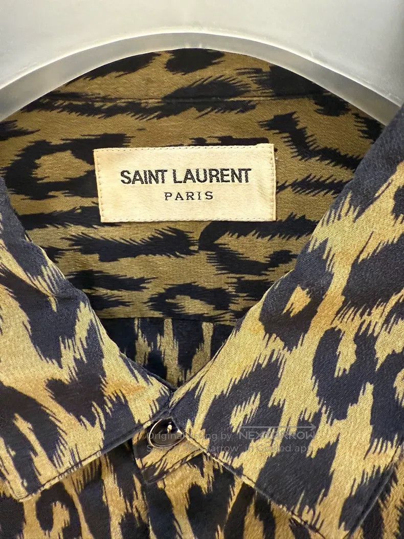 Saint Laurent Paris Saint Laurent Paris Size 39 Leopard print silk shirt, size Size US M / EU 48-50 / 2 - 4 Thumbnail