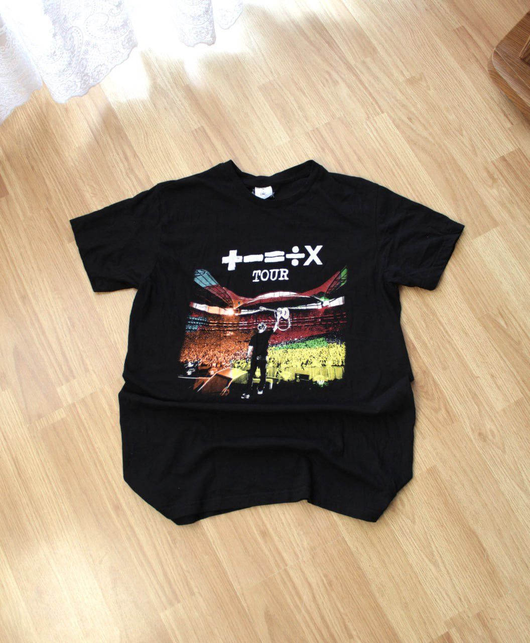 Band Tees × Vintage 🔥 Ed Sheeran 2022 World Tour T Shirt Vintage Rare London Size US M / EU 48-50 / 2 - 1 Thumbnail