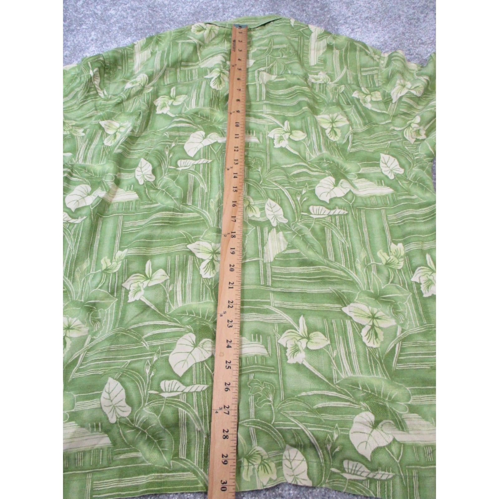 Tommy Bahama Tommy Bahama Shirt Mens XL Green Floral Silk Button-Up Collar Shirt Size US XL / EU 56 / 4 - 7 Thumbnail