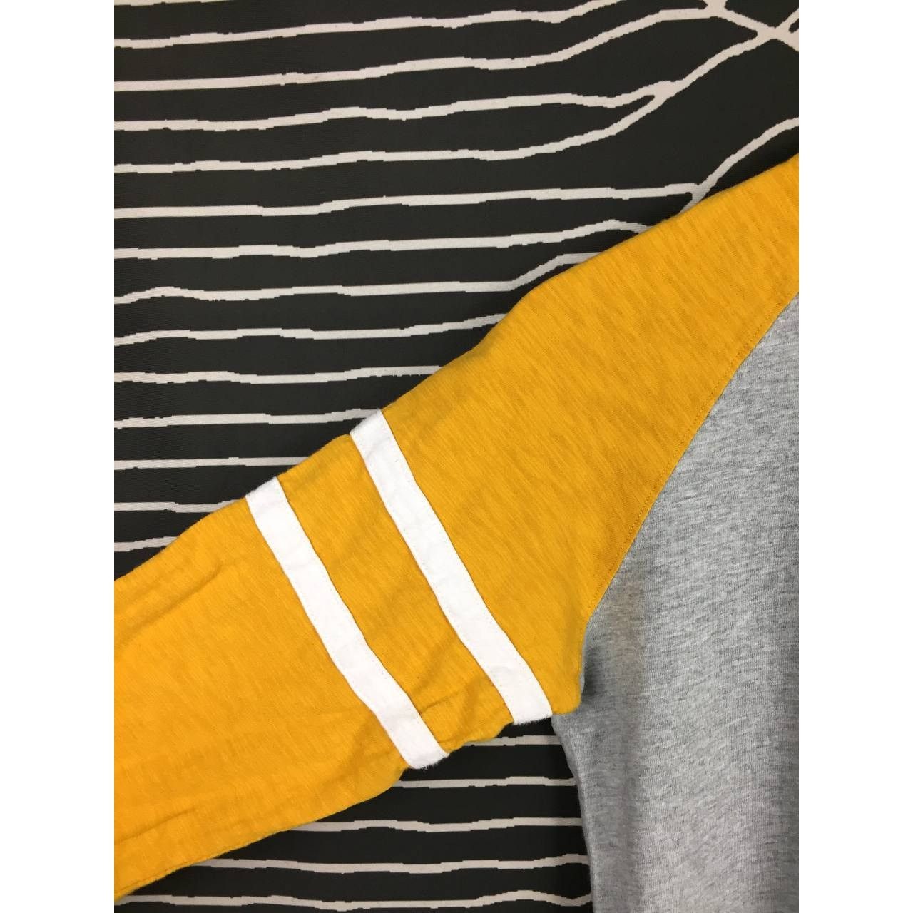 Gap × Vintage GAP Striped Sleeve Henley Neck Longsleeve Tee Youth XXL Size US S / EU 44-46 / 1 - 6 Thumbnail