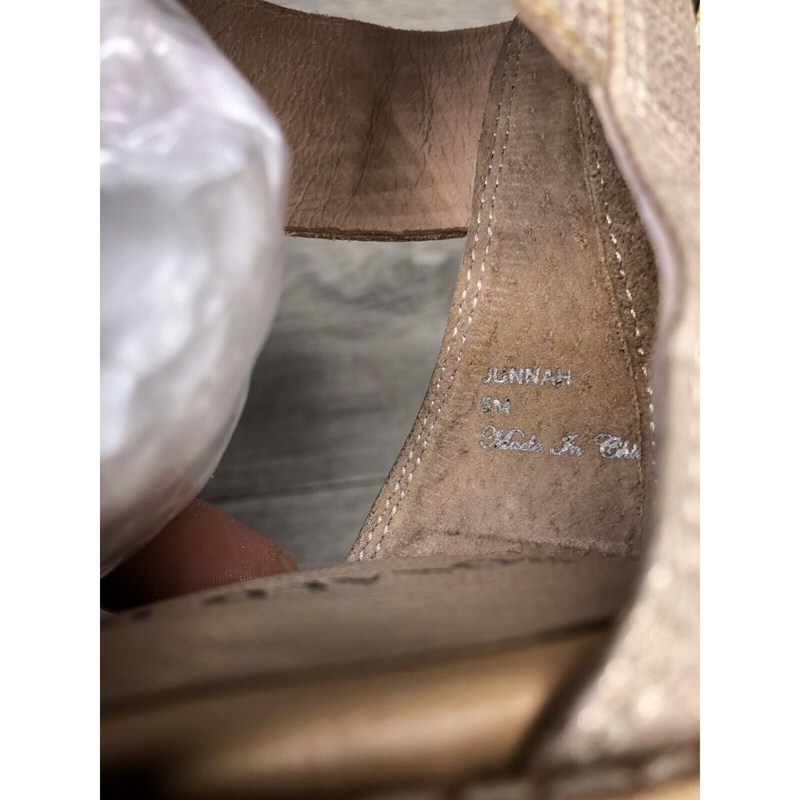 Donald Pliner Donald Pliner Junnah Gold Metallic Leather Ankle Strap Heel Size US 5.5 / IT 35.5 - 15 Thumbnail
