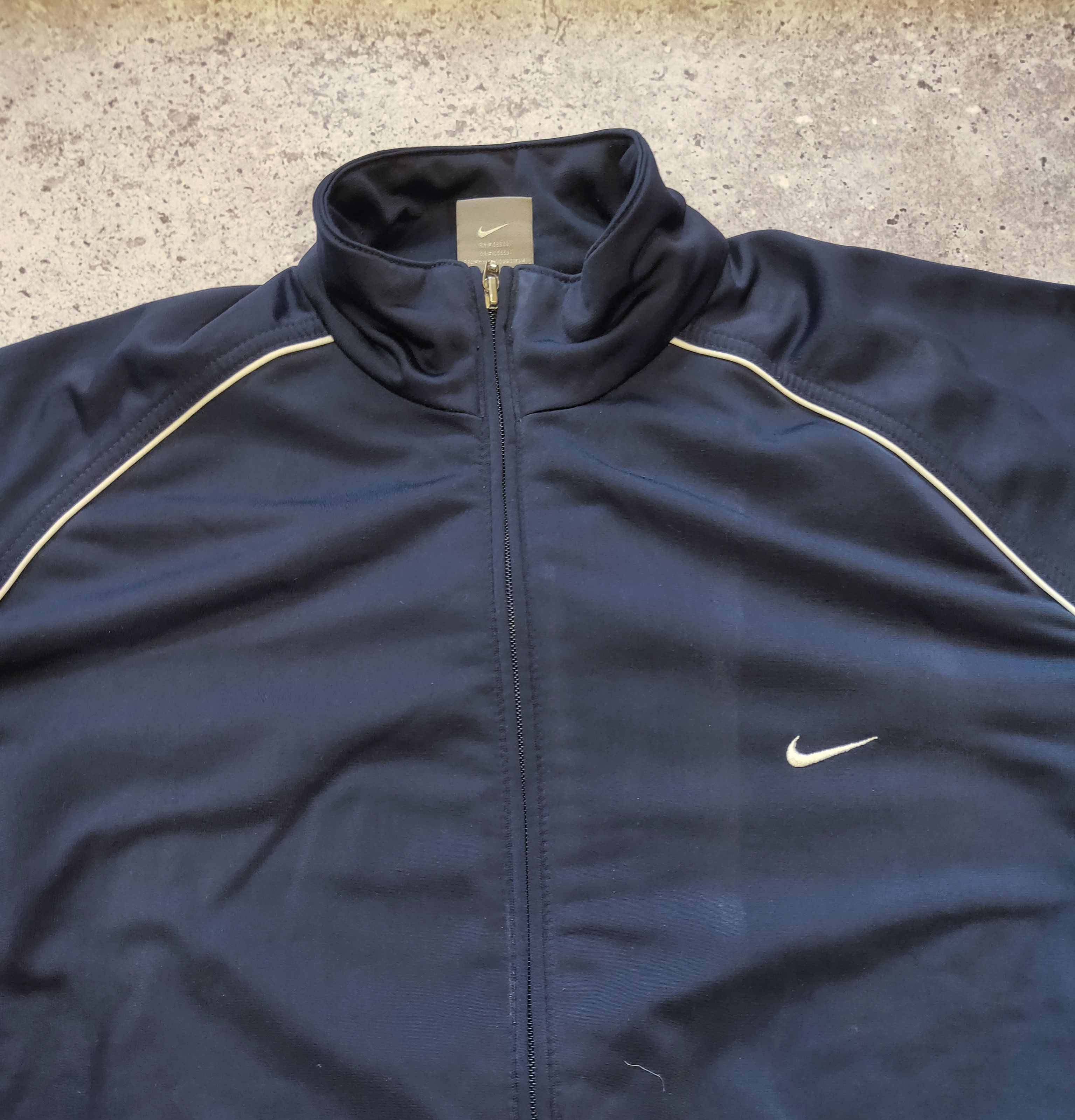 Nike × Vintage Vintage Nike Tracksuit Suit Jacket And Pants 90s Swoosh Size US L / EU 52-54 / 3 - 4 Thumbnail