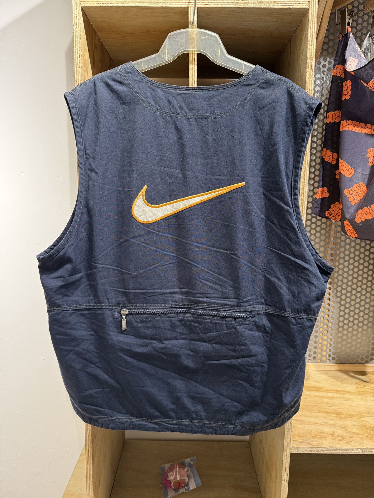 Nike Vintage Nike Big Logo 90's Button Vest Jacket Size US L / EU 52-54 / 3 - 2 Thumbnail