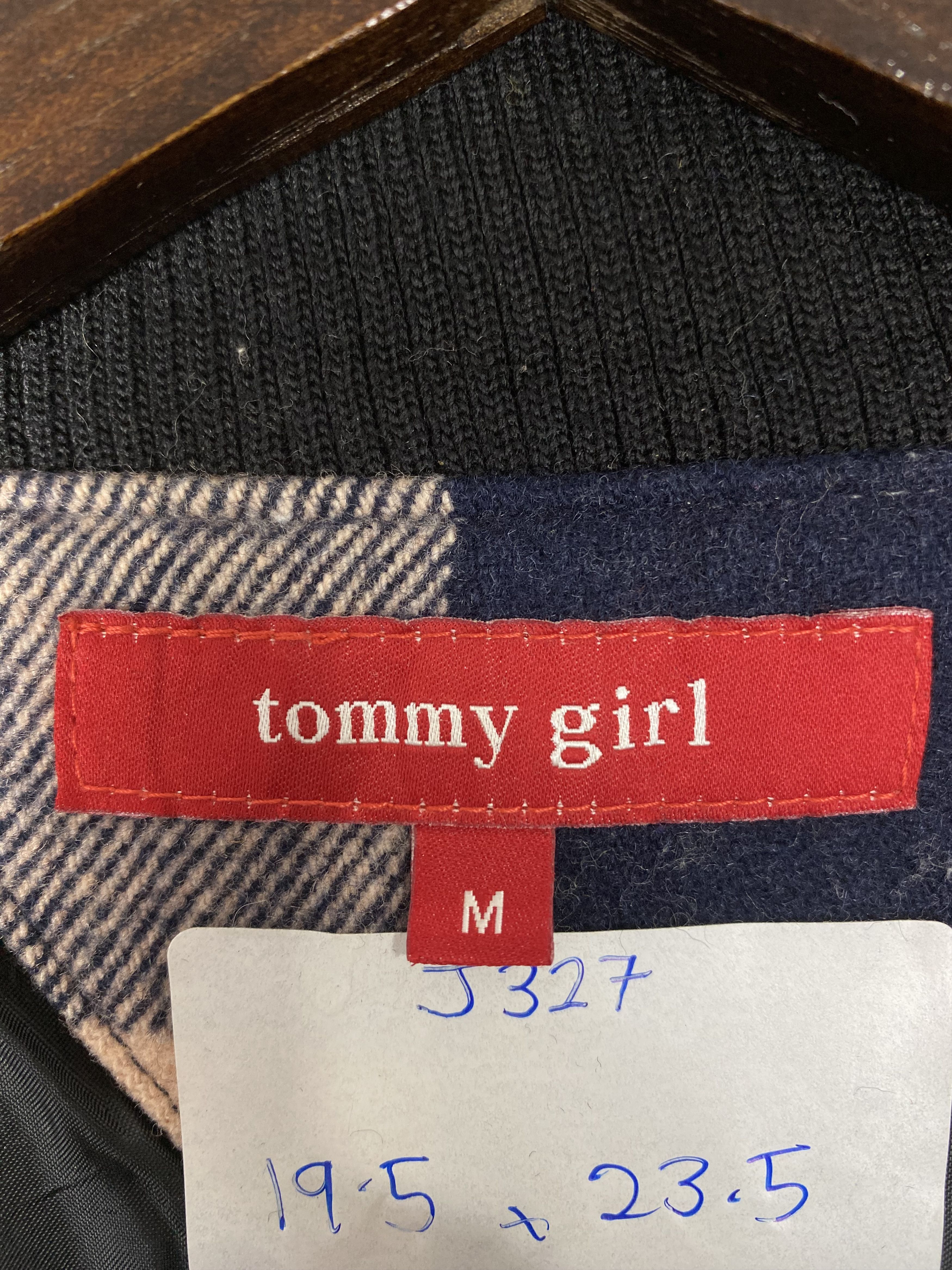 Tommy Hilfiger Vintage Tommy Girl Varsity Jacket DJ0327 Size M / US 6-8 / IT 42-44 - 10 Thumbnail