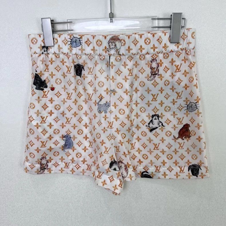 Louis Vuitton Louis Vuitton Presbyopic print cat silk shorts 2501-Nextarr Size US 36 / EU 52 - 2 Thumbnail