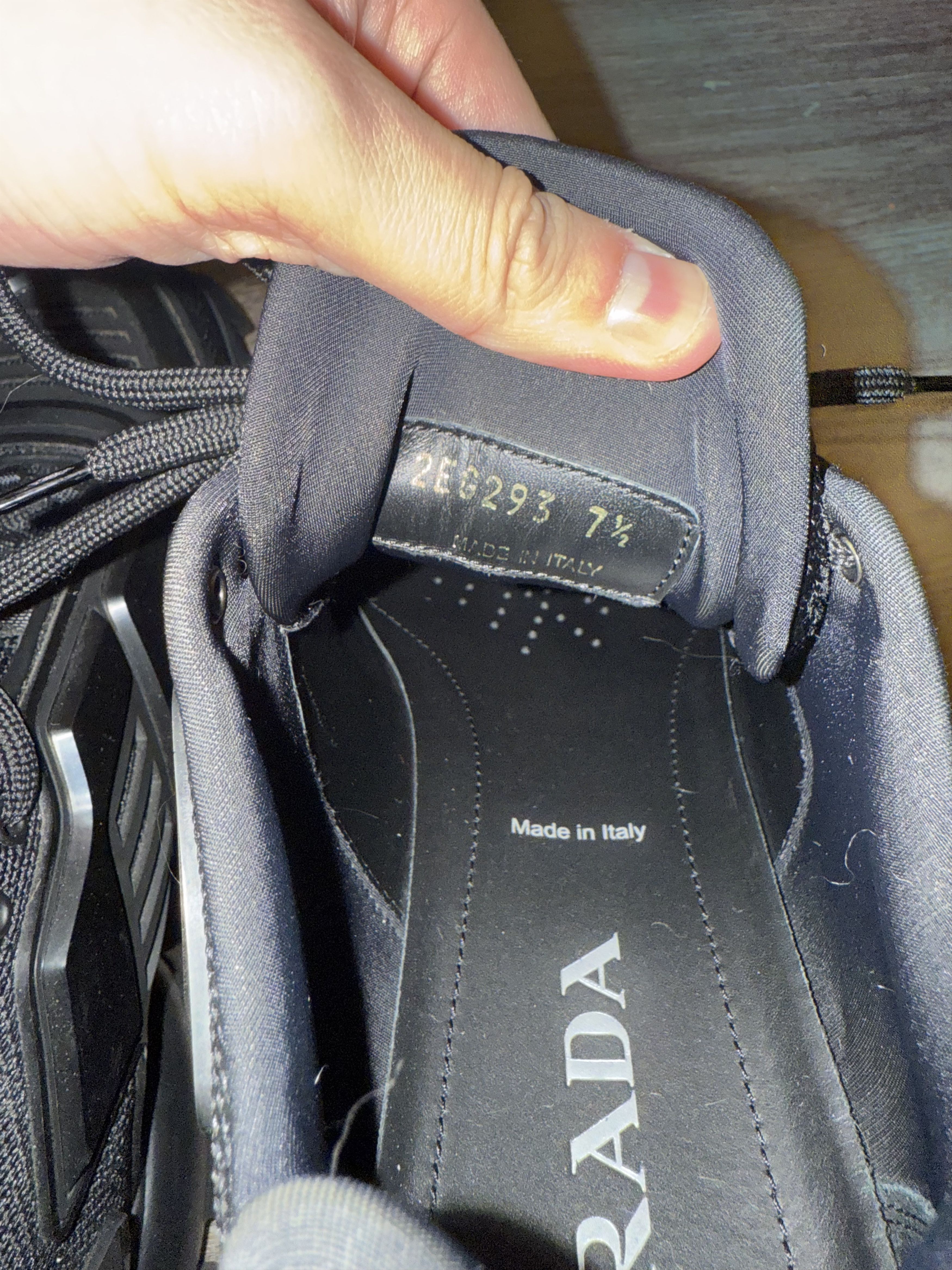 Prada PRADA SNEAKERS TRINAGLE CLOUDBUST Size US 7.5 / EU 40-41 - 9 Thumbnail