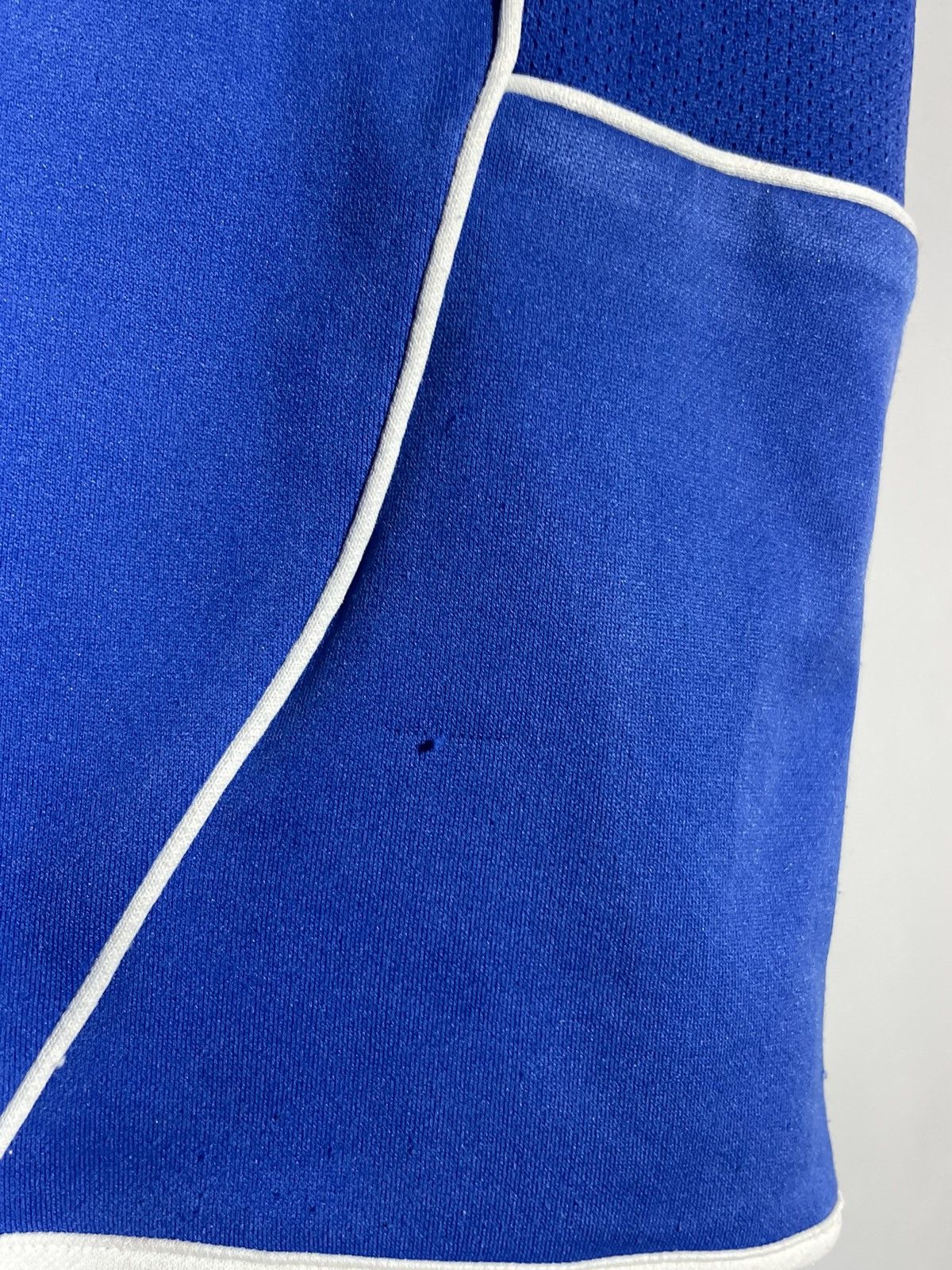 Vintage Oldham Athletic Carlotti 2004/05 Home Vintage Football Shirt Size US L / EU 52-54 / 3 - 9 Thumbnail