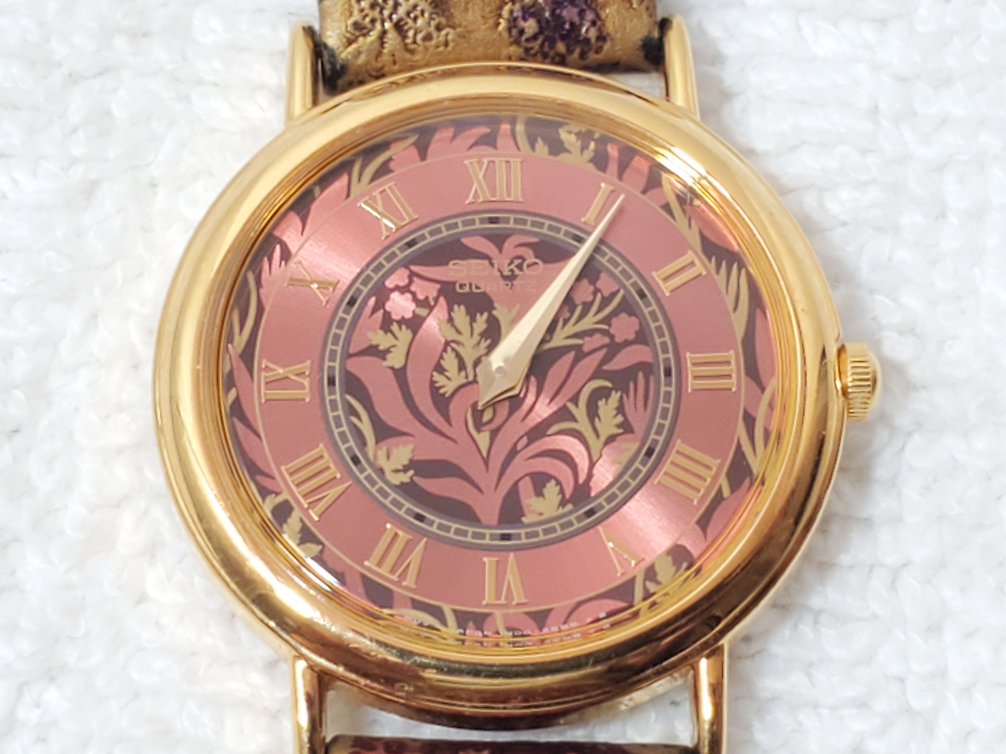 Seiko Vintage Seiko 2Y00-0A19 Womens Watch! New Battery  display picture 1