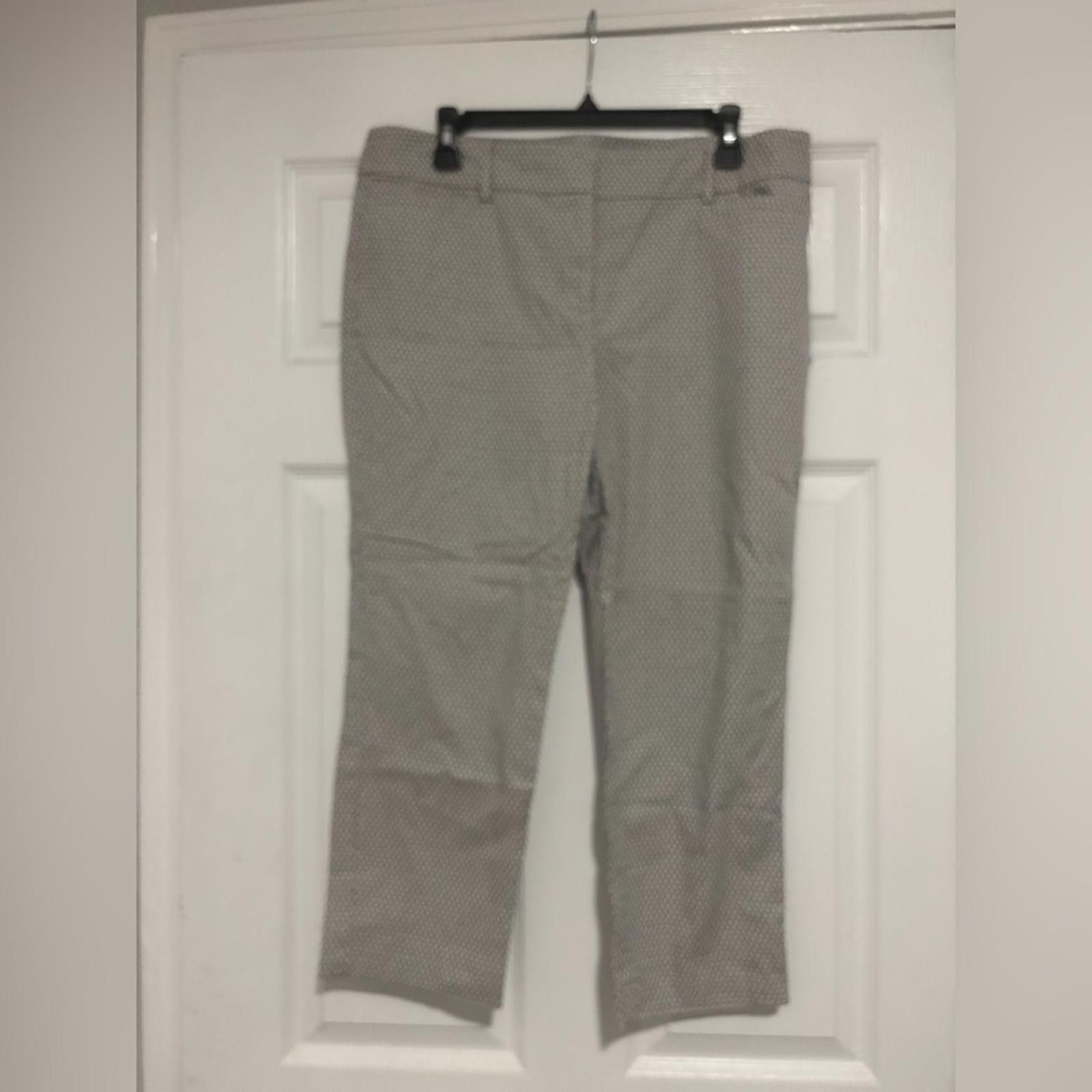 Other LOFT Women's Gray Straight Leg Pants Size 34" / US 12 / IT 48 - 1 Thumbnail