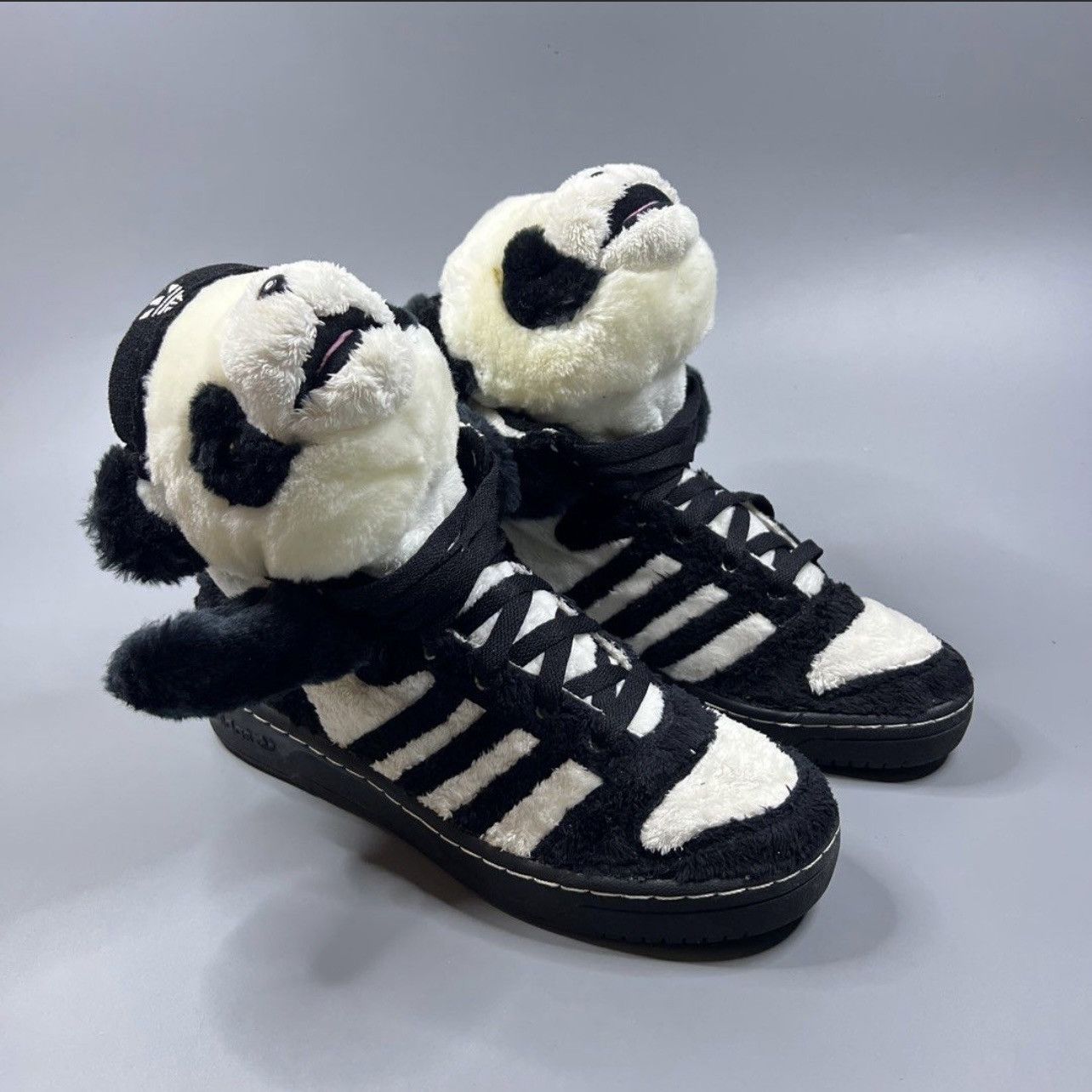adidas gazelle silver green womens adidas Yeezy 350 V2 CMPCT Slate Panda – Court Order