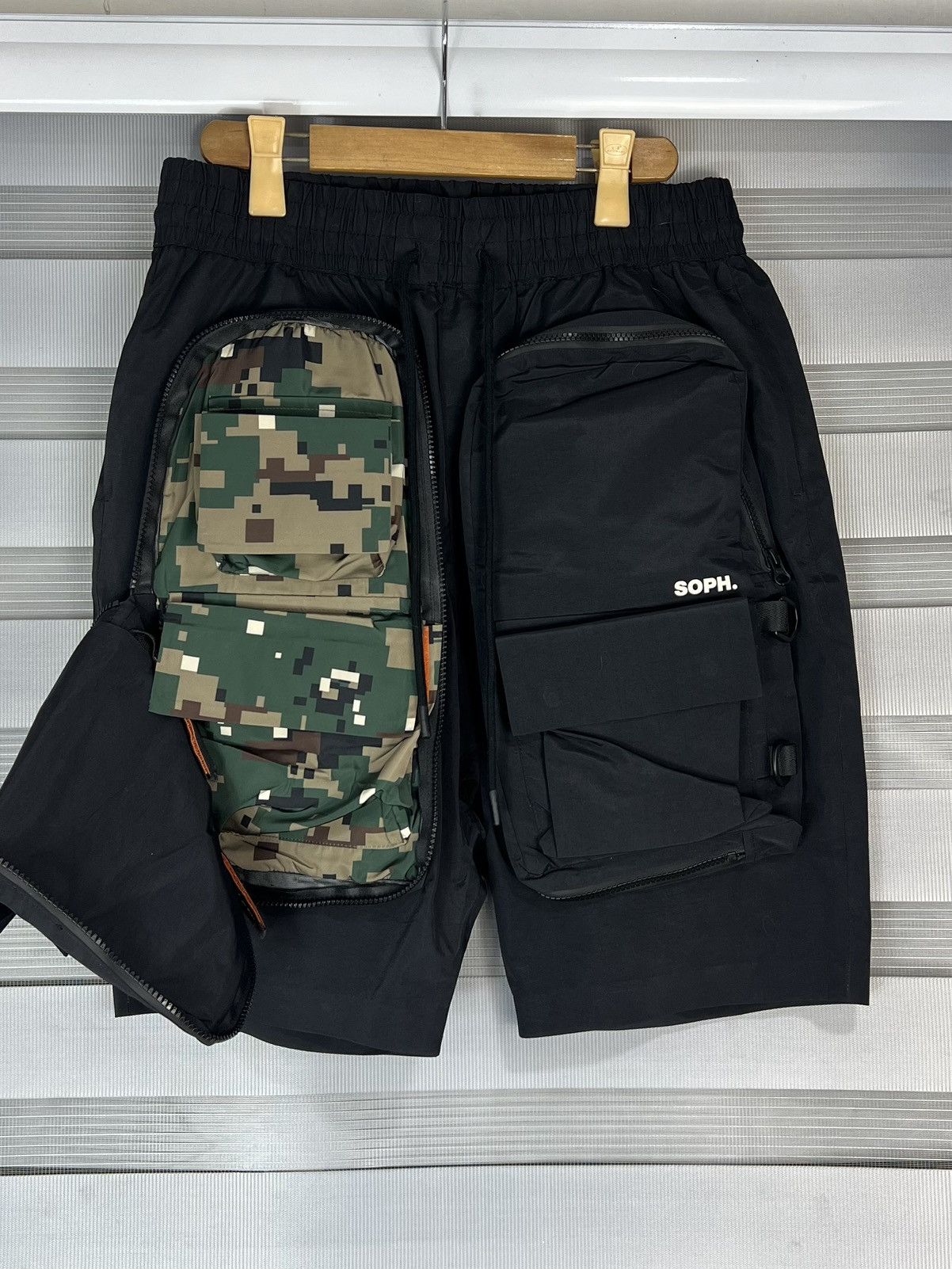 F.C. Real Bristol F.C.Real Bristol×READYMADE FCRB MULTI-POCKET SHORTS Size US 31 - 8 Thumbnail