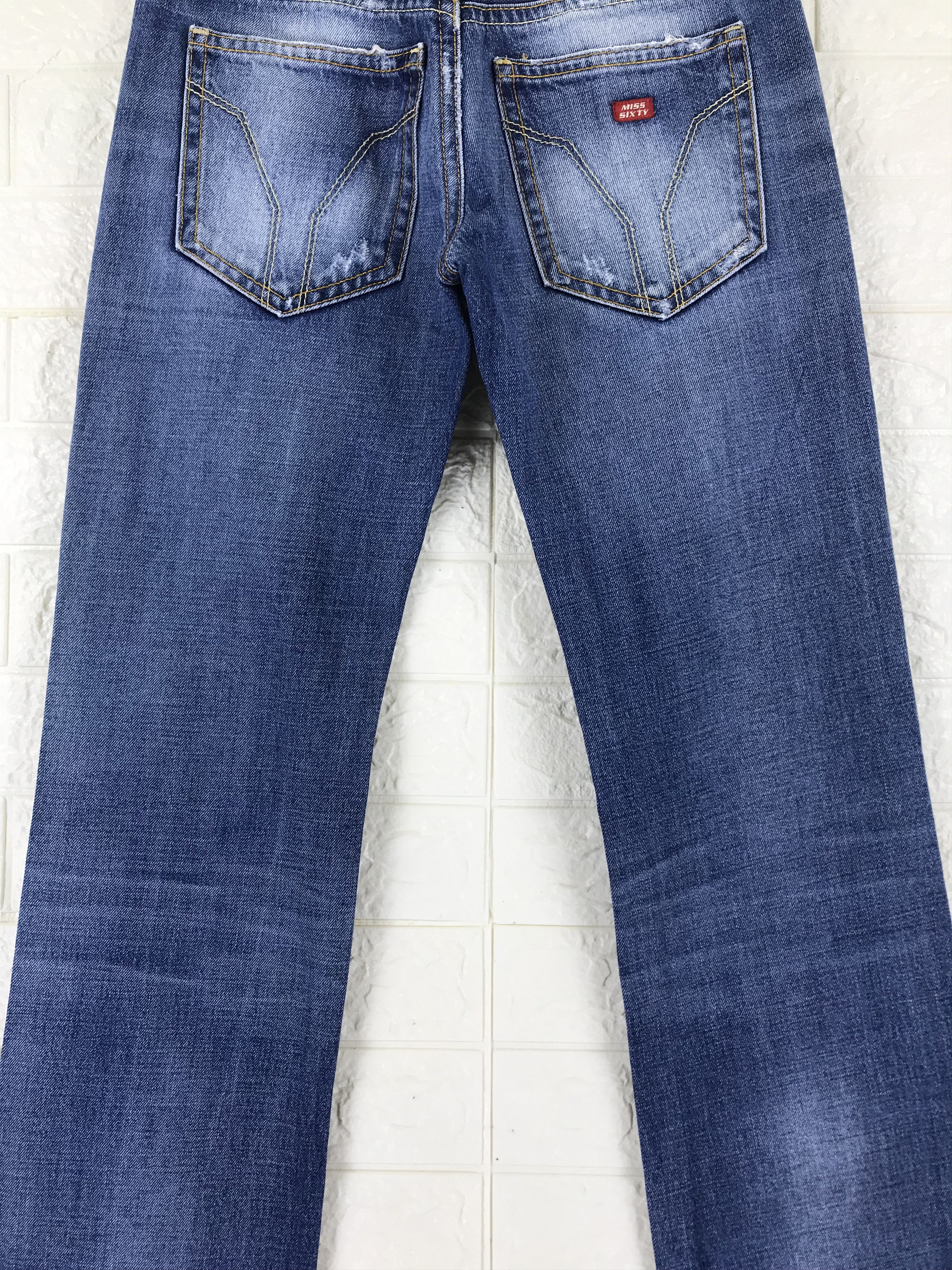 Miss Sixty Vintage Miss Sixty Flare Jeans Size 28" / US 6 / IT 42 - 7 Thumbnail