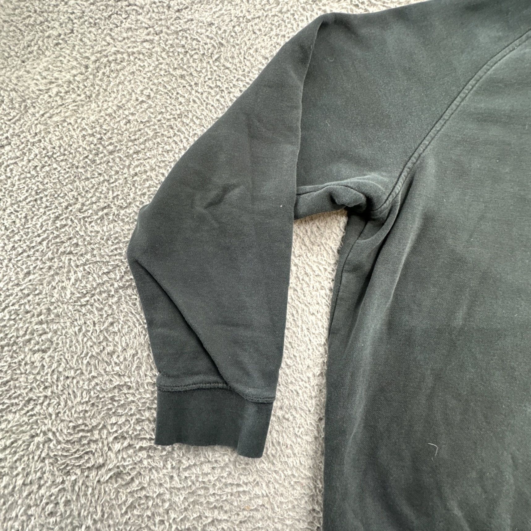 Nike Nike Men's Long Sleeve Raglan Crew Neck Mini Swoosh Sweatshirt Black Size L Size US L / EU 52-54 / 3 - 4 Thumbnail