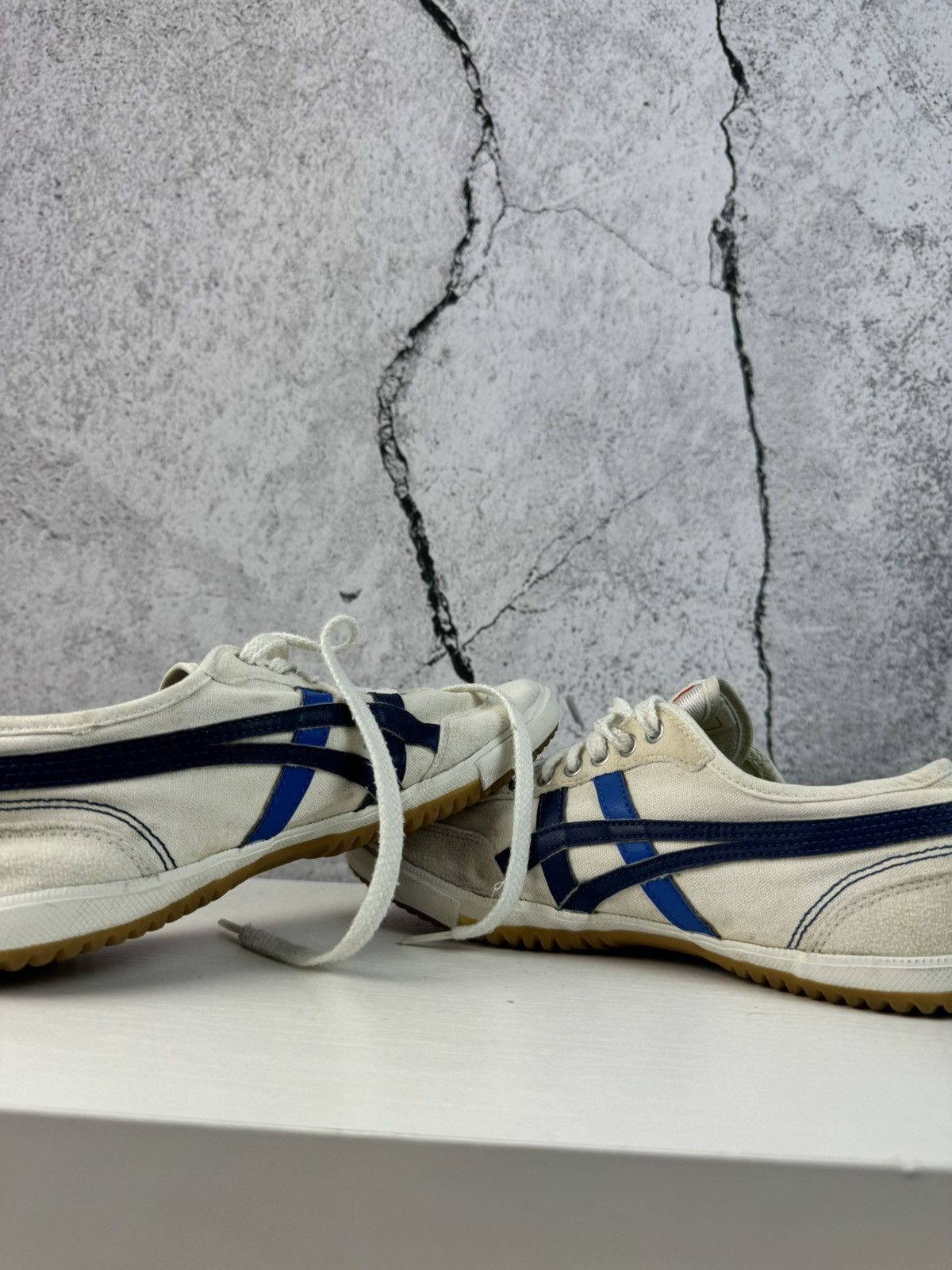 Asics Asics Onitsuka Tiger Vintage Sneakers Low Top Size US 8 / IT 38 - 9 Thumbnail