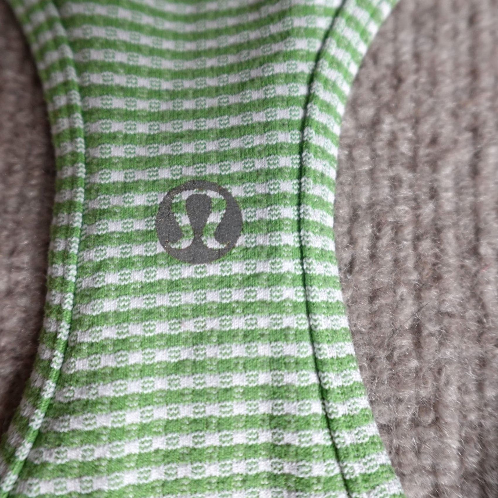 Lululemon VINTAGE? No. Size XS / US 0-2 / IT 36-38 - 3 Thumbnail
