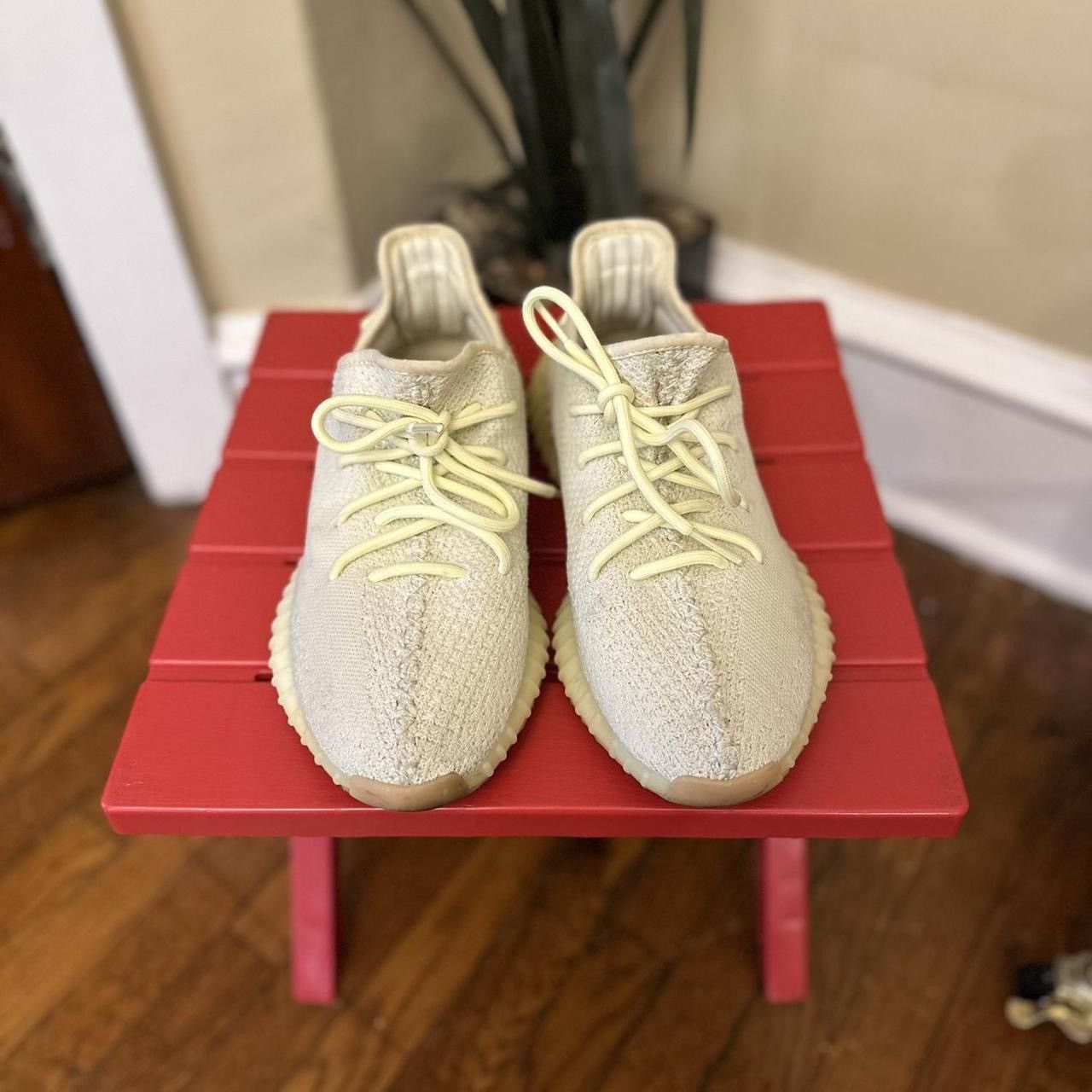 Yeezy YEEZY BOOST 350 V2 BUTTER Men's Sneakers Size US 8 / EU 41 - 1 Thumbnail