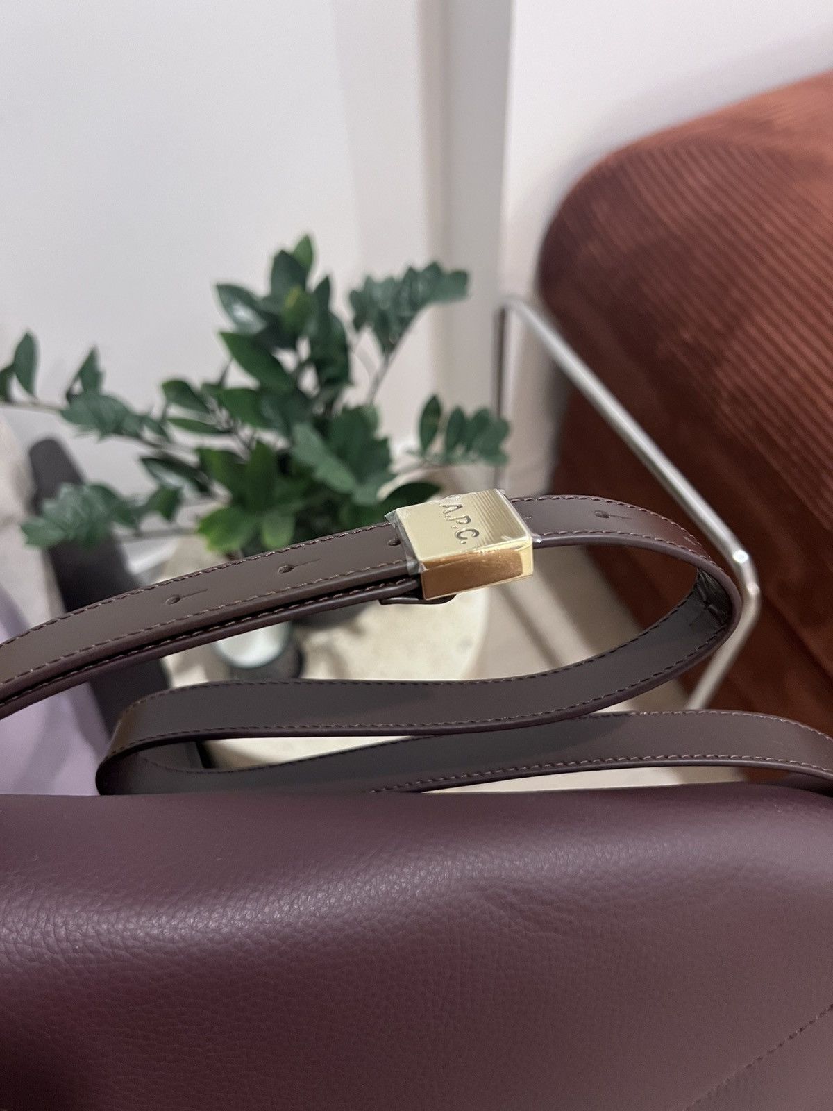 A.P.C. Daria Flap Bag in Burgundy Size ONE SIZE - 3 Thumbnail