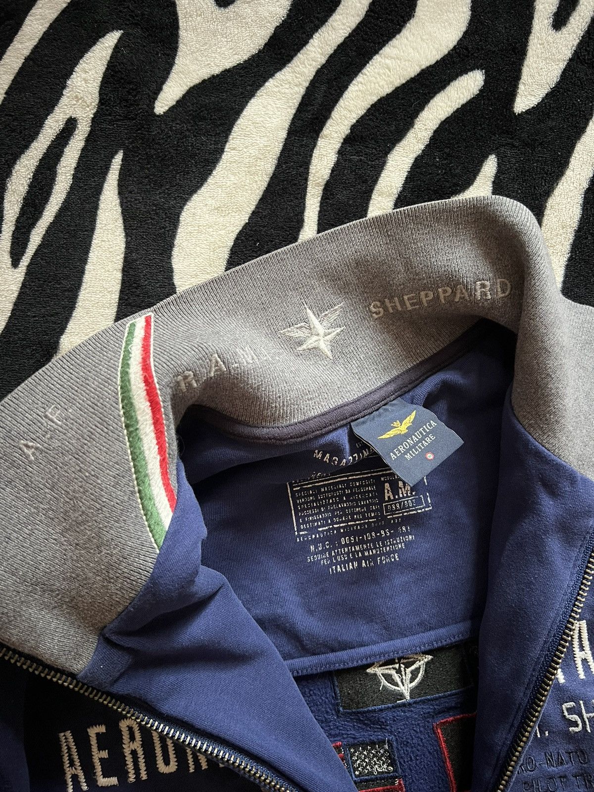 Aeronautica Militare Aeronautica Militare zipper sweatshirt military style AFB Size US M / EU 48-50 / 2 - 13 Thumbnail