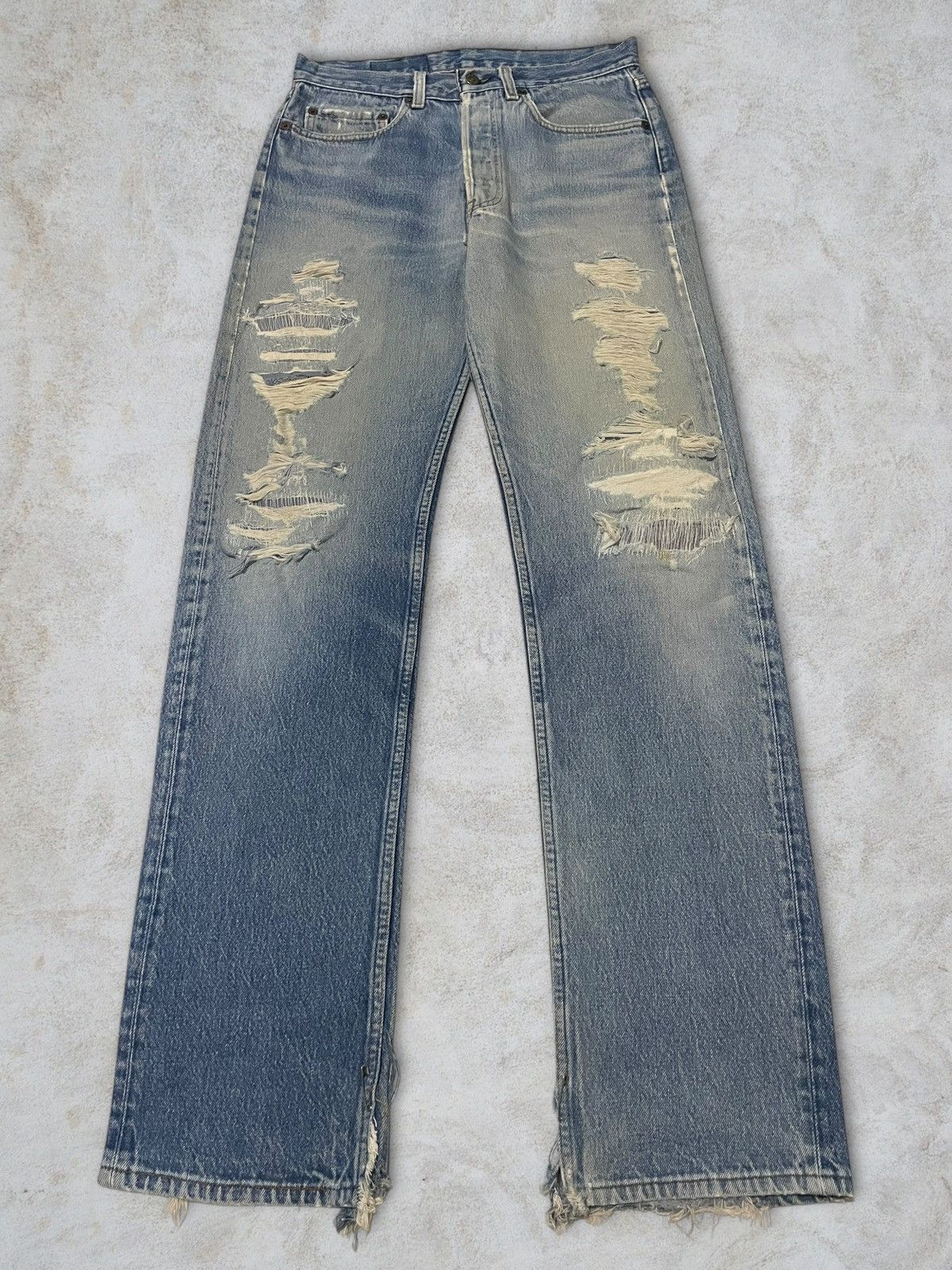 Levi's Vintage Clothing Vintage Levi’s 501 Distressed Washed ButtonFly Straight Jean Size US 31 - 1 Thumbnail