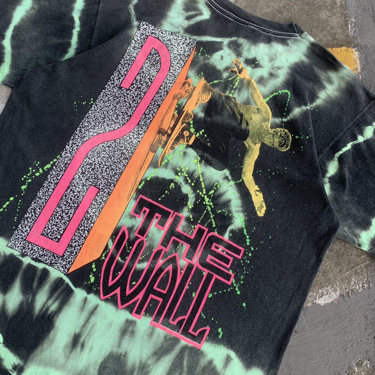 Vintage Vintage Global Domination Skateboard tye dye tshirt Size US L / EU 52-54 / 3 - 7 Thumbnail